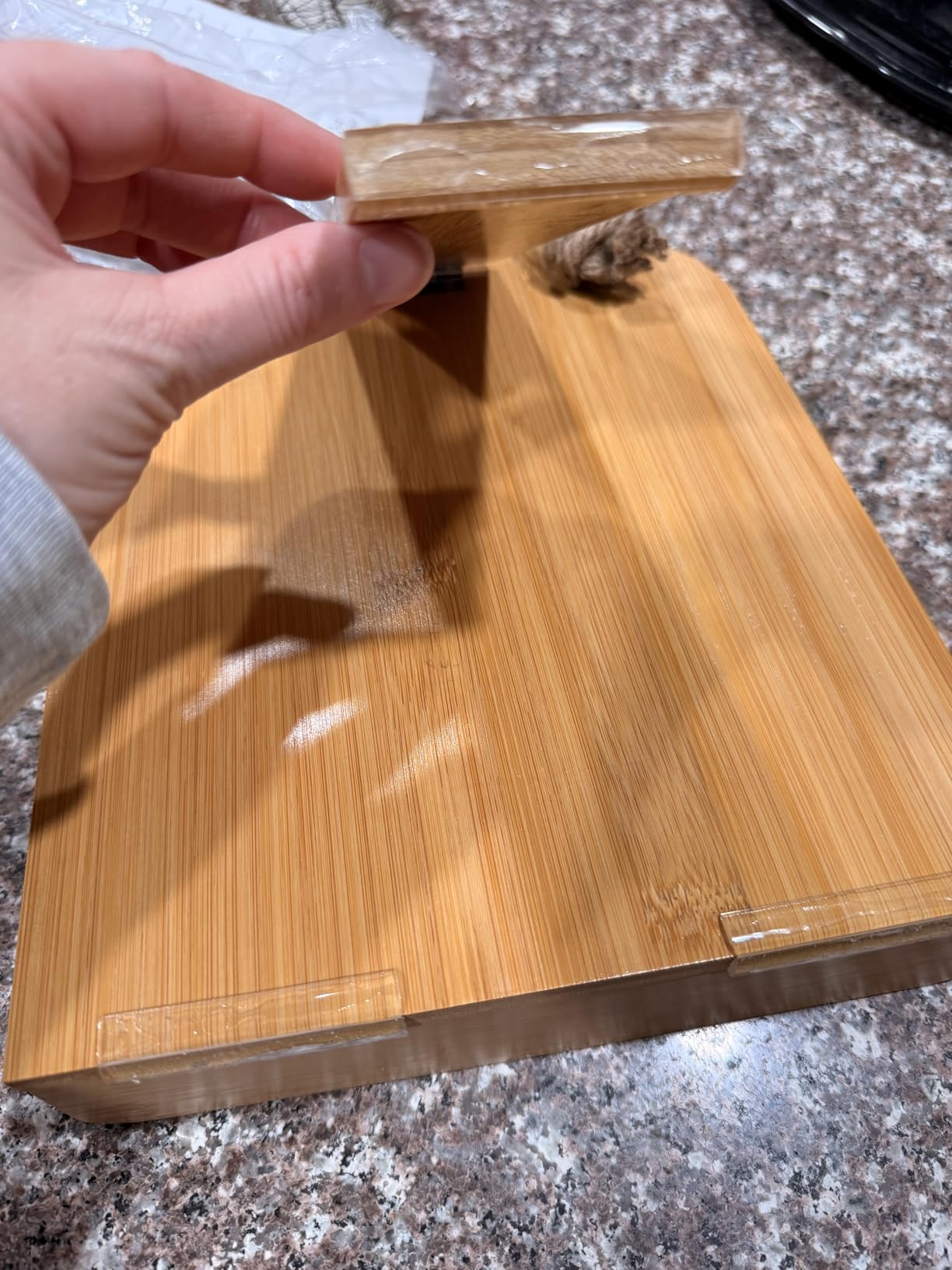 IKEDAS Bamboo Cookbook Stand, Sturdy Cook Book Holder, Recipe Book Holder with Measurement Conversion Chart, Cookbook Stand for Kitchen Counters, Essential Accessories for Holding Cookbooks customer photo 1