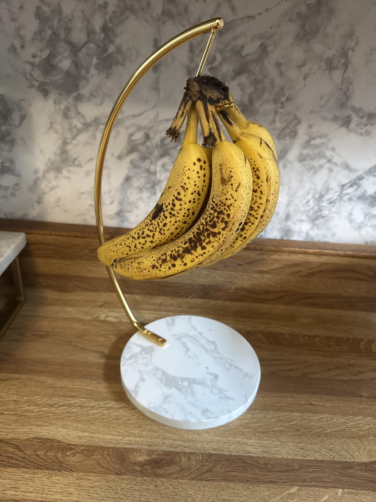 Livabber Banana Holder with Marble Base, Metal Banana Hanger Modern Tree Stand with Hook, Stylish Banana Keeper Fresh Fruit Storage Organizer Freestanding for Kitchen Countertop (Chrome, Single Hook) customer photo 2