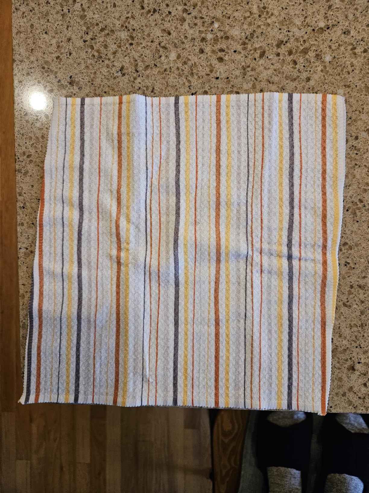 GEOMETRY Kitchen Tea Towels - Quick Dry Microfiber Dish Towels for Kitchen Every Bloom, 18