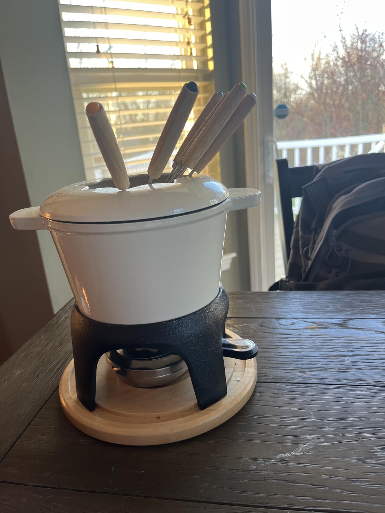 BIRDROCK HOME Cast Iron Fondue Pot Set - 8 Fondue Forks, Chrome Safety Burner, Cream customer photo 2