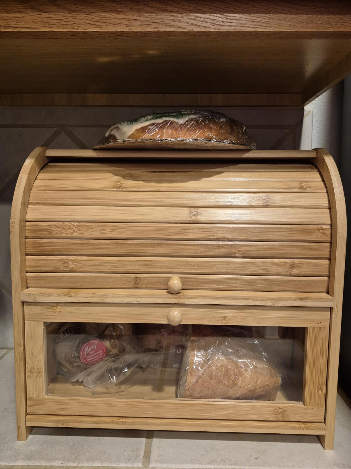 HOOBRO Bread Box, Bamboo Bread Box for Kitchen Countertop, 2 Tier Roll-Top Bread Bin, Food Storage Box, Large Capacity Keeper, Wooden Storage Cabinet, for Kitchen, Dining Room, Natural customer photo 2