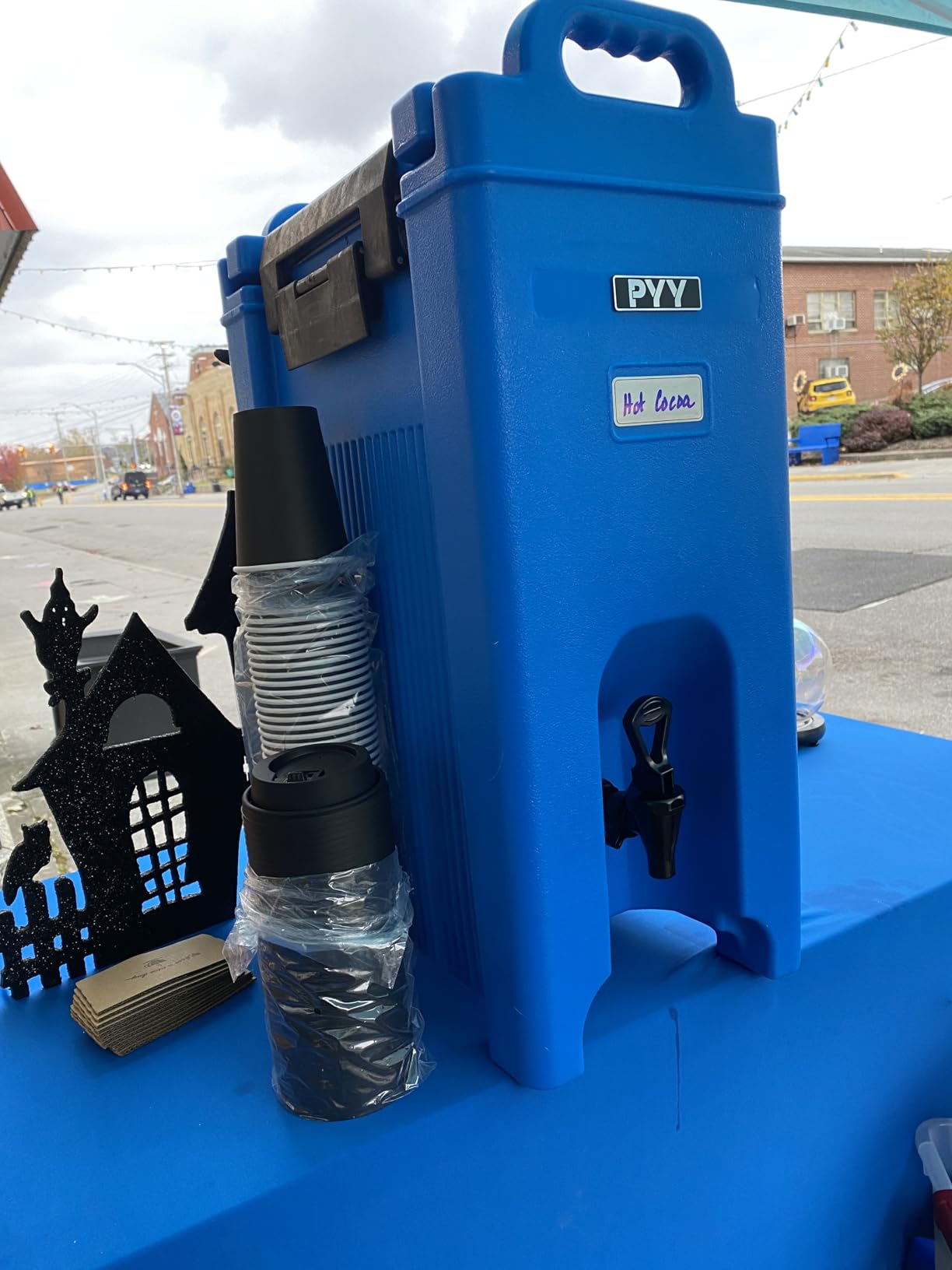 PYY Insulated Beverage Dispenser 5 Gallon - Hot and Cold Drink Container with Handles, Thermal Drink Dispenser Cooler Server carrier For Commercial Catering Black customer photo 1