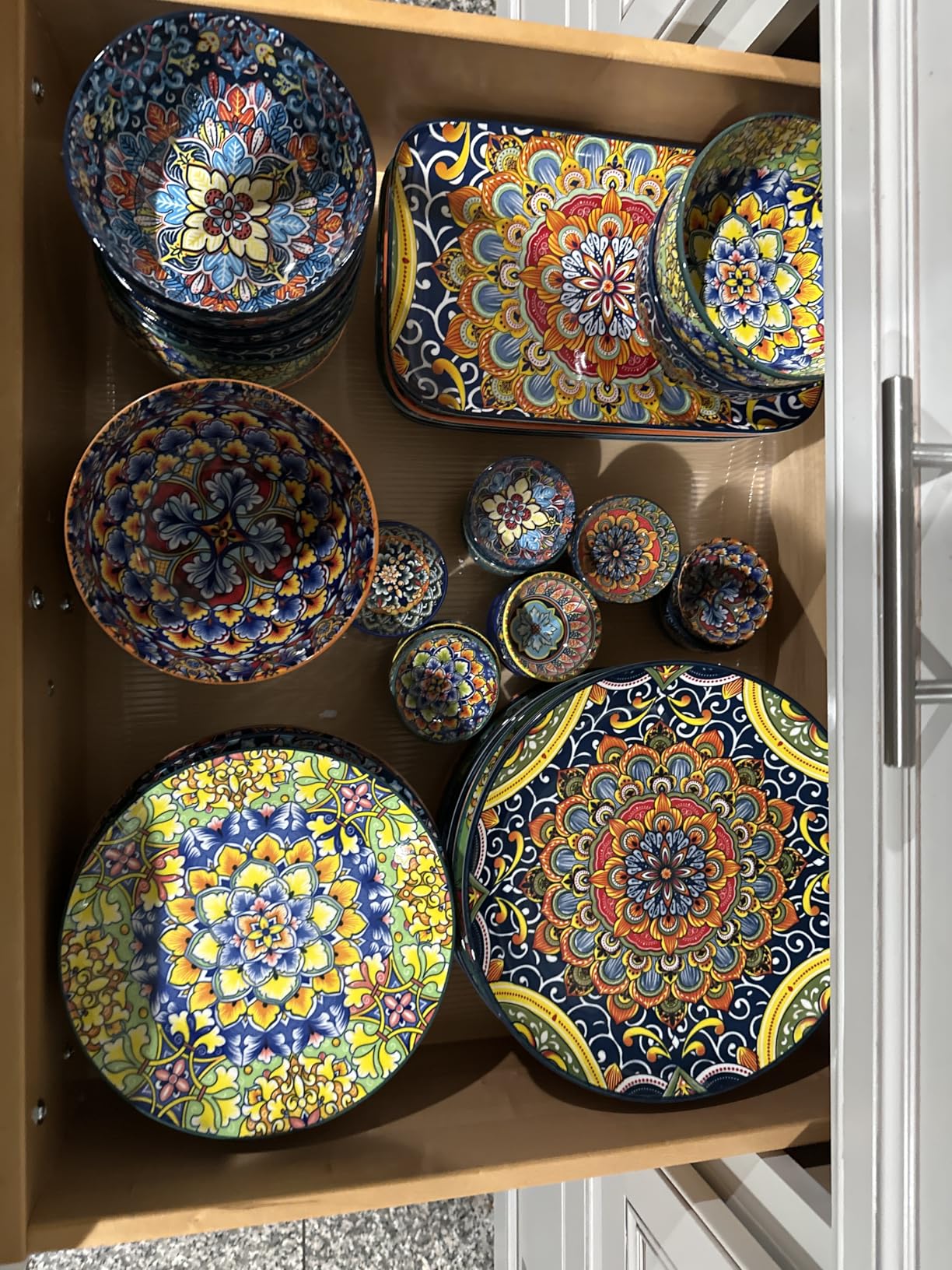 vancasso Pasta Bowls, 42 oz Ceramic Salad Bowls of 4, Large Colorful Serving Bowls for Kitchen, Dishwasher & Microwave Safe Soup Bowls, Pasta Plates customer photo 2
