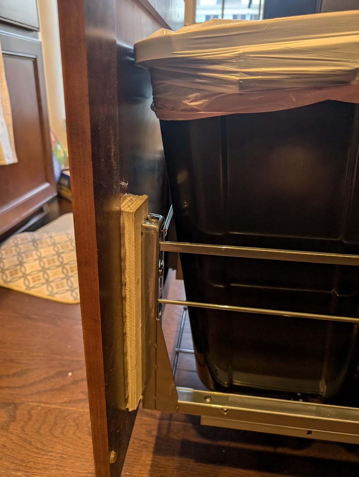 Insputer Double 40QT Pull Out Trash Can Under Cabinet, Heavy Duty Under Sink Garbage Bin Kit with Soft-Close Slides for Kitchen, Laundry, Requires Minimum Cabinets Opening 18