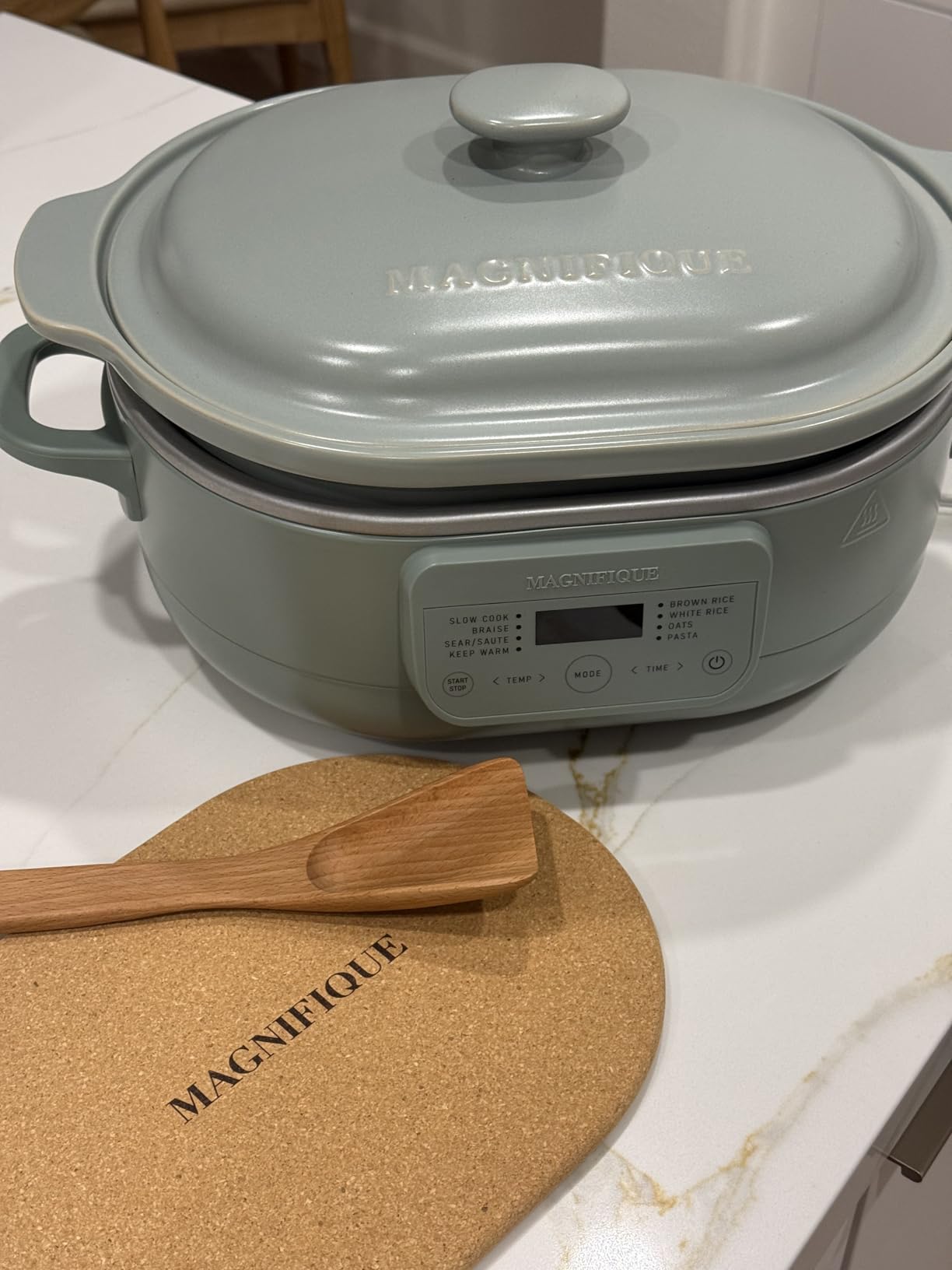 MAGNIFIQUE 4 Quart Programmable Casserole Slow Cooker, 8-in-1 Multi Cooker with Removable Non-Toxic Stoneware Crock, Claypot Slow Cooker customer photo 1