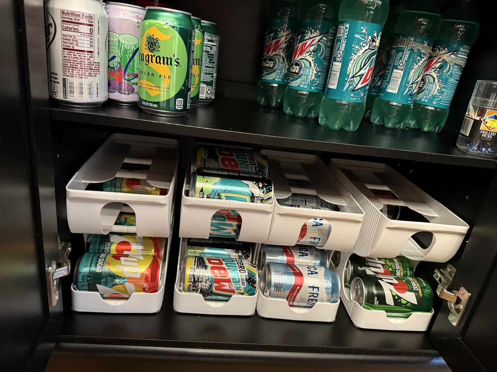 Sotfamily Soda Can Organizer for Pantry/Fridge, Automatic Rolling Pop Can Dispenser for 24 Standard Cans customer photo 1