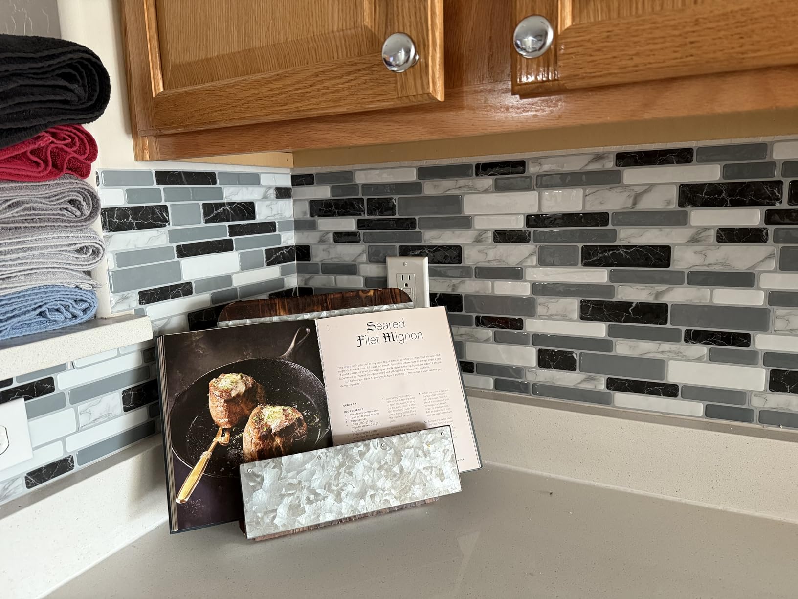 Art3d 20-Sheet Peel and Stick Kitchen Backsplash Tiles, Self-Adhesive Wall Tiles for Kitchen and Bathroom, 12