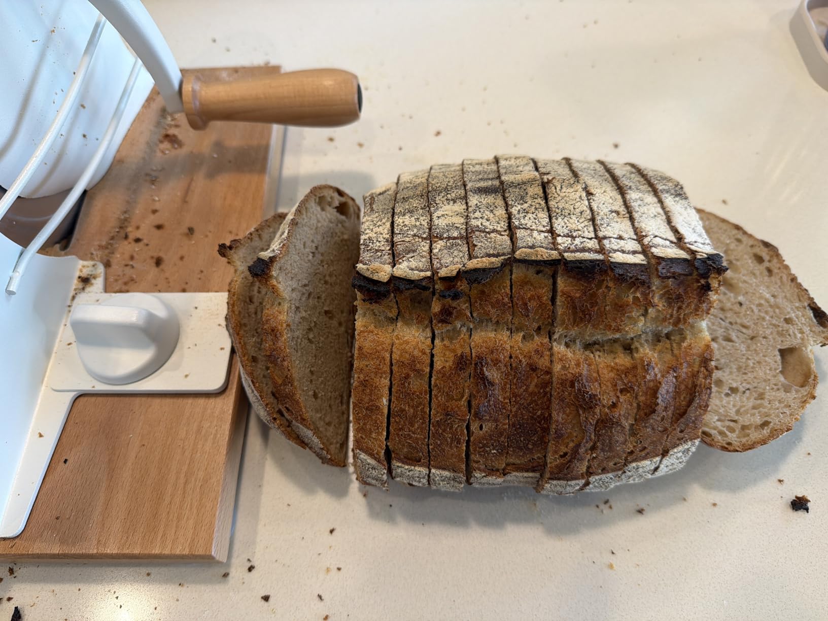 Manual Bread Slicer with Hand Crank, Classic Home Bread Slicer for Homemade Sourdough, Rotary Slicer with Adjustable Thickness, Premium Stainless Steel & Powerful Suction Cups (White) customer photo 2