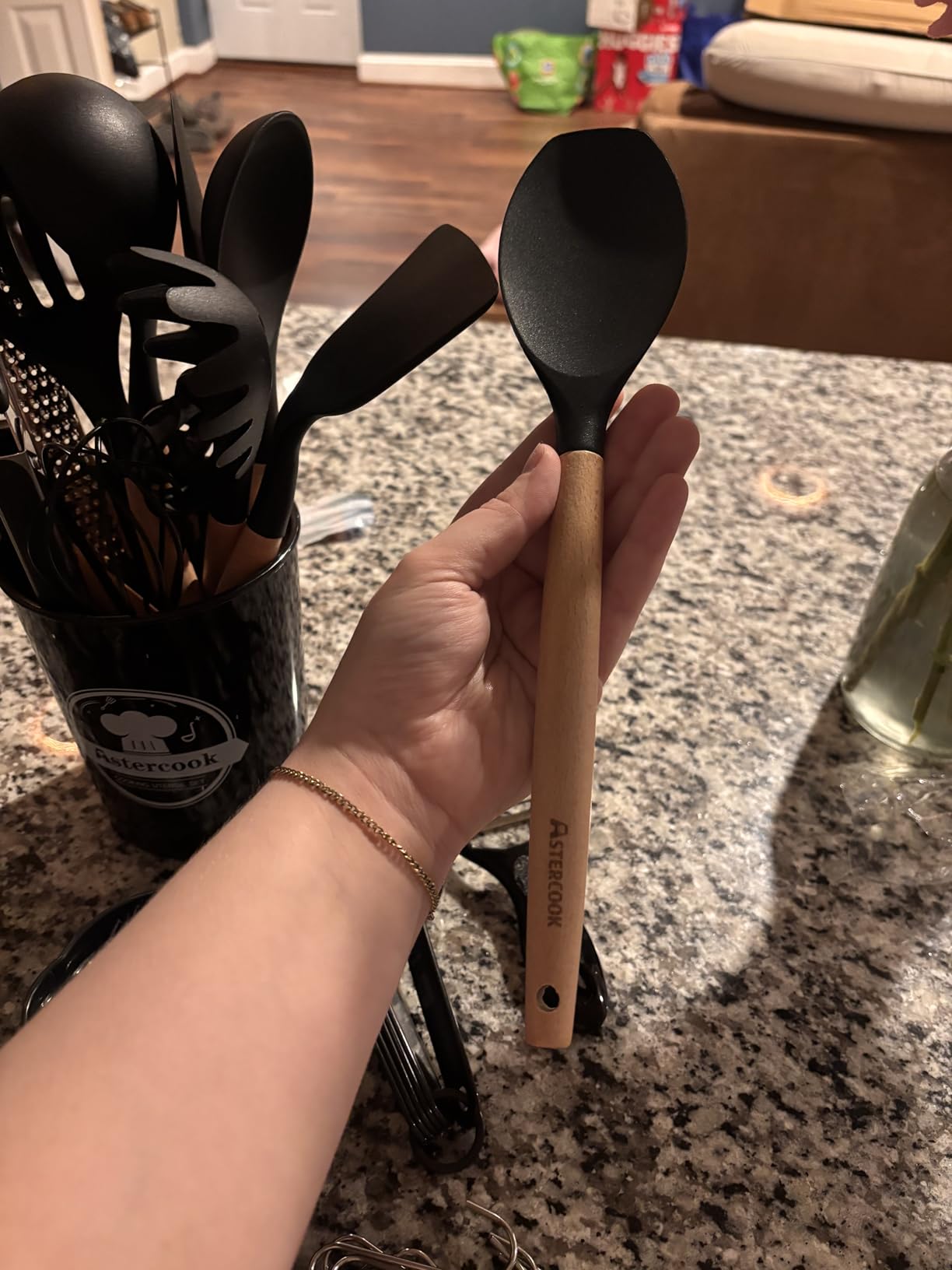 Astercook 39 PCS Kitchen Utensils Set, Silicone Cooking Utensil Sets with Wooden Handle, 446°F Heat Resistant Food Grade Spatula Set, BPA Free customer photo 2