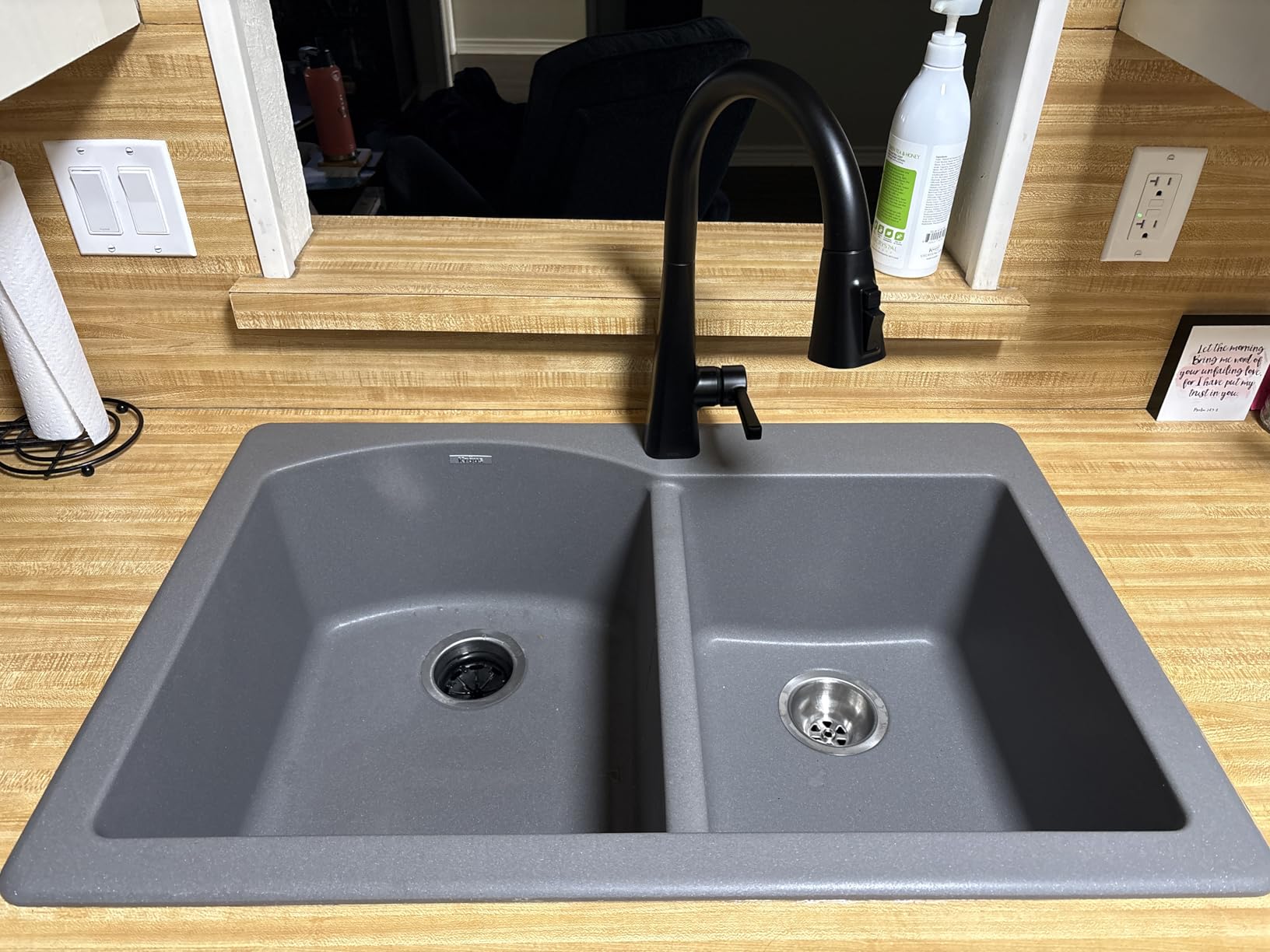 KRAUS Forteza 33-inch Granite Drop In/Undermount 60/40 Double Bowl White Kitchen Sink customer photo 1