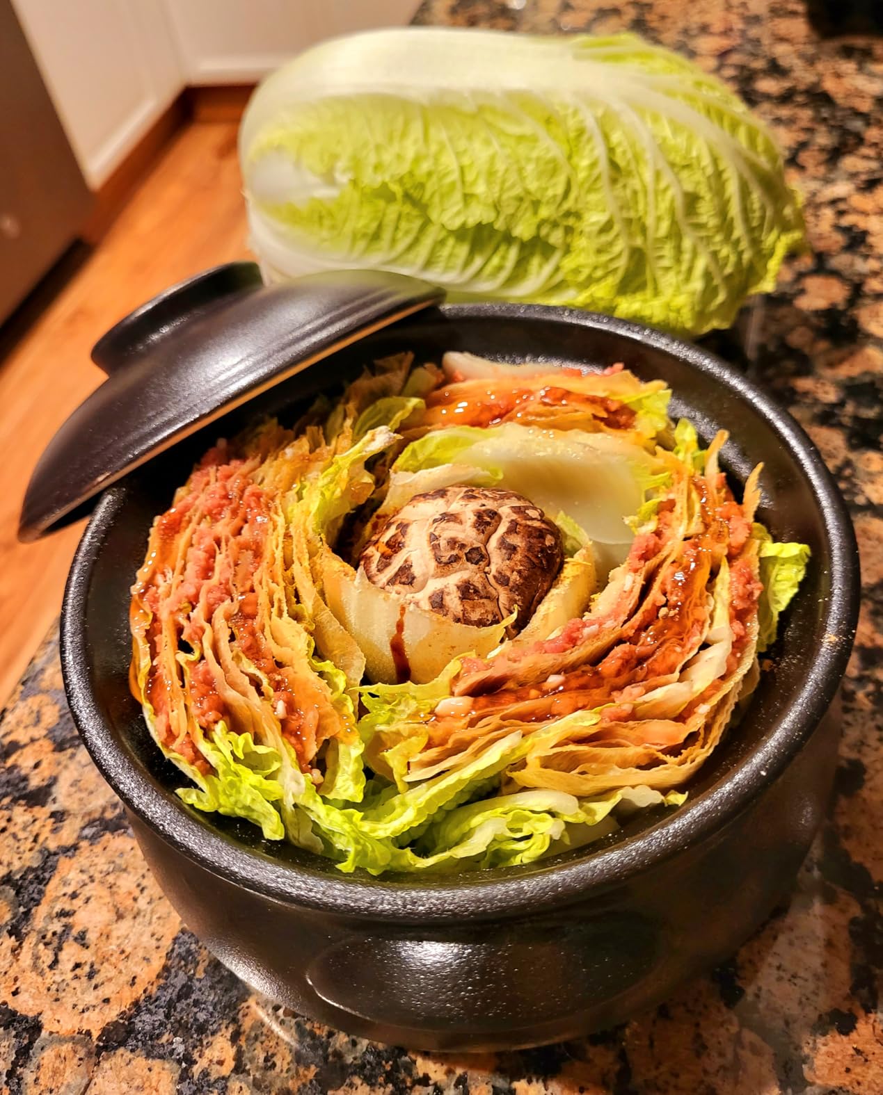 1 Pcs Korean Stone Pot Clay Cooking Pot Set Ceramic Sizzling Hot Bowl Korean Bibimbap Soup Dolsot Bowl with Lids for Ttukbaegi and Koreans Stew (38 oz) customer photo 2