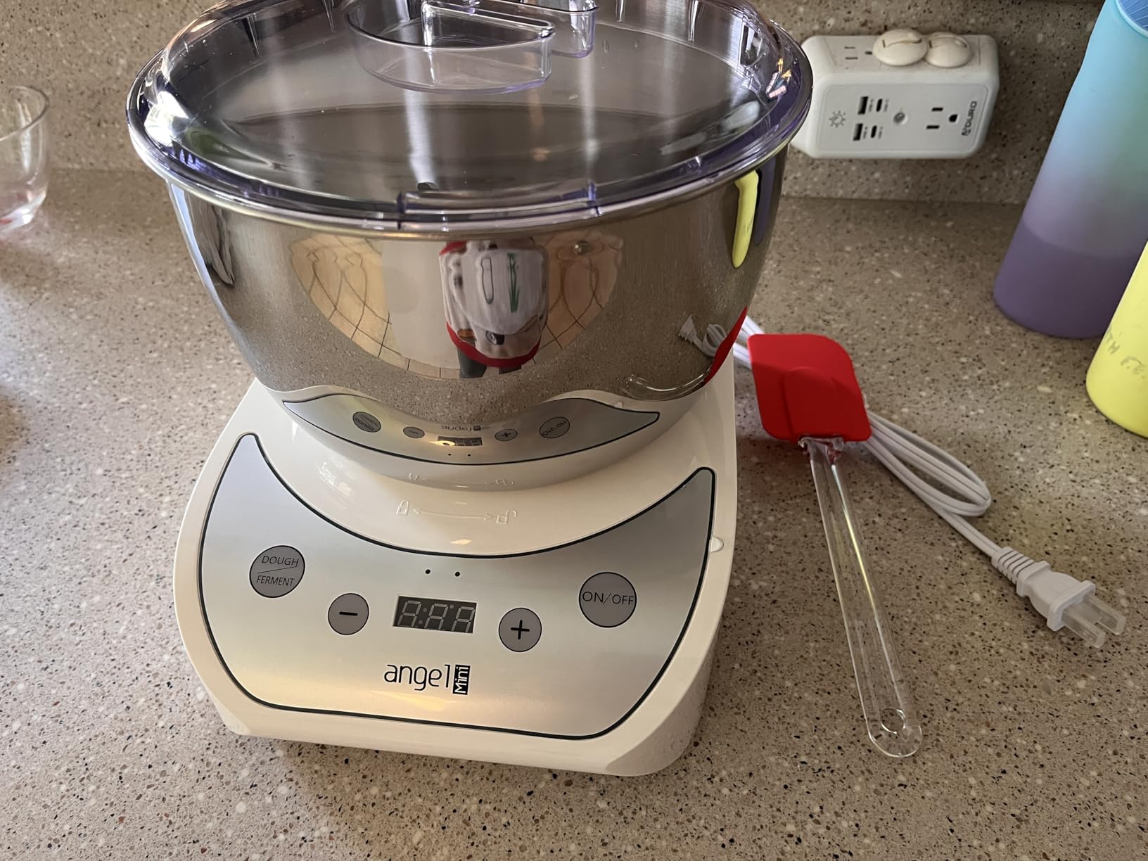 Mini Angel Electric Dough Maker with Ferment Function, 5.5QT Dough Mixer Machine with 304 Stainless Steel Bowl, Face-up Touch Panel, Household Flour Kneading Machine for Pizza Bread, White customer photo 2