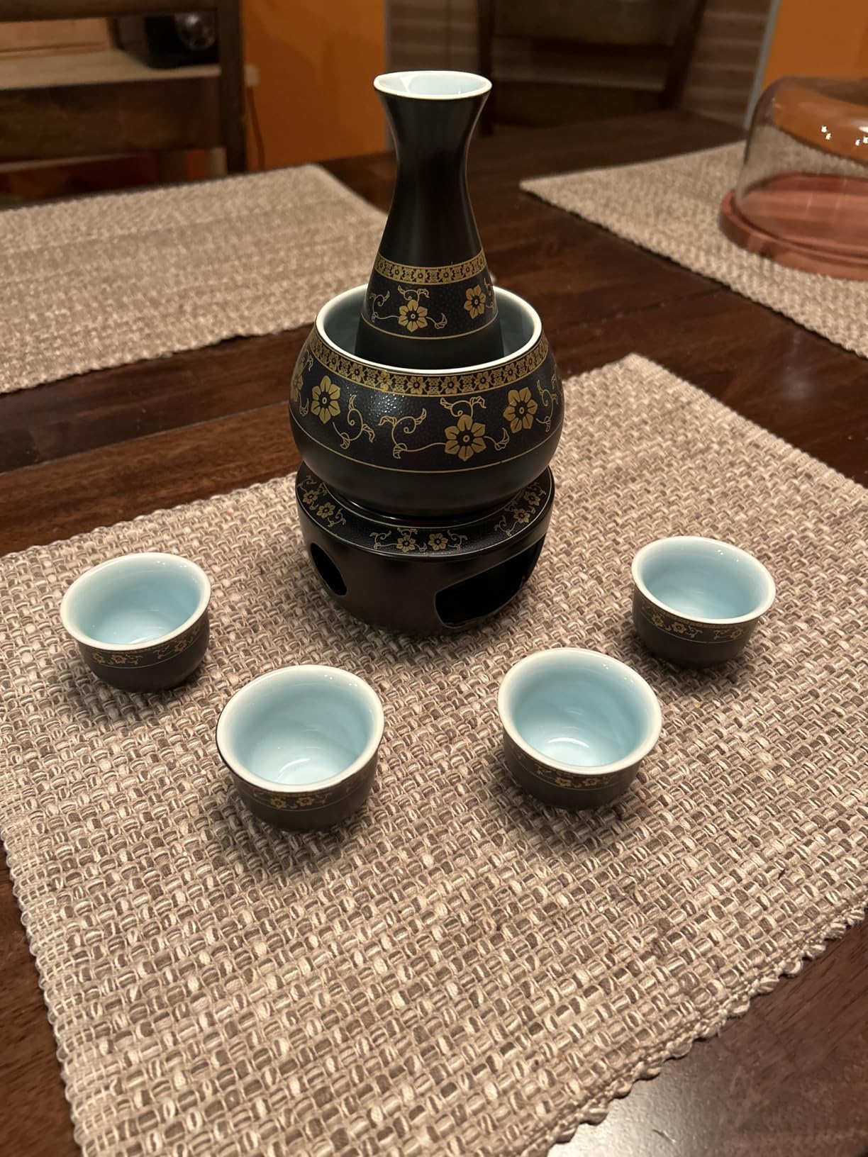 Foraineam Ceramic Sake Set with Warmer Pot, Japanese Style Porcelain Pottery Hot Cold Saki Drink Bottle Stovetop Set, 7 Pieces Set customer photo 1