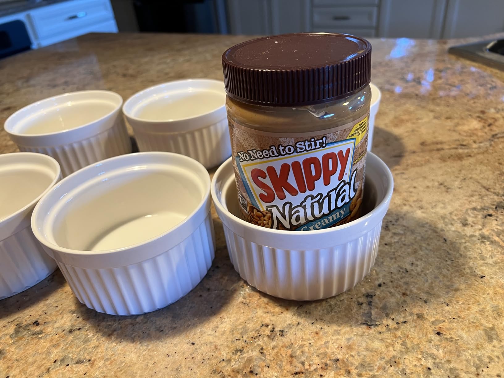 LE TAUCI Ramekins 6 OZ, Ceramic Souffle Dishes, Oven Safe Custard Cups for Baking, Creme Brulee, Pudding, Dessert, Microwave & Dishwasher Safe, Set of 6, White customer photo 1