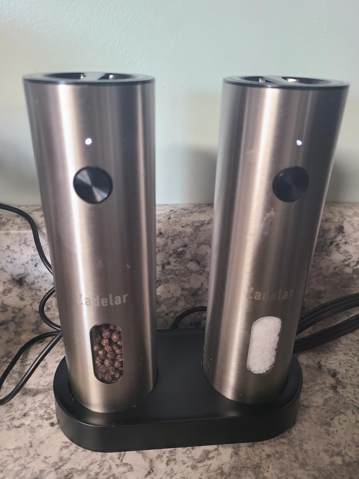 Salt and Pepper Grinder Set Electric,Rechargeable Salt and Pepper Shakers Stainless Steel with USB C Dual Charging Base,Upgraded Large Capacity,Adjustable Coarseness,LED Light,Ideal for Mom customer photo 1