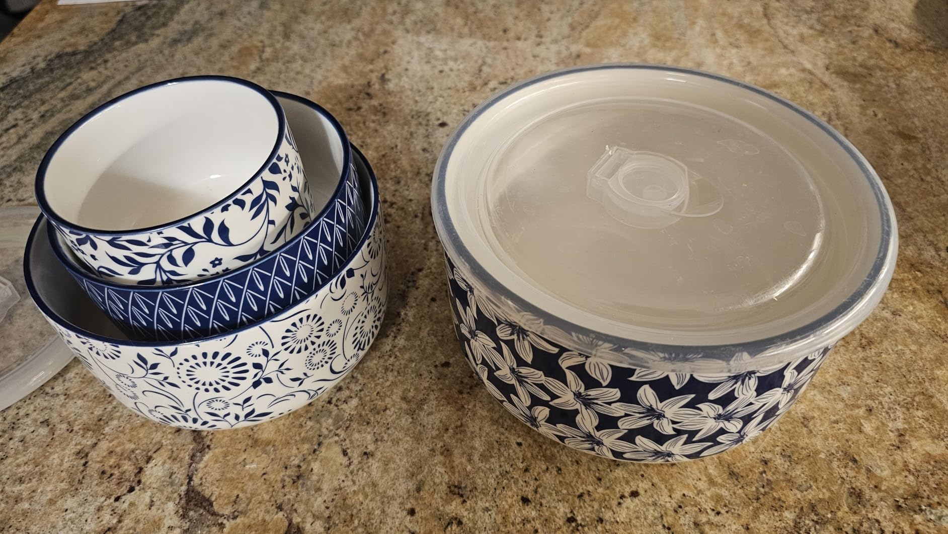vancasso Ceramic Nesting Bowls with Lids Set of 4, Serving Bowls for Food Storage, Prep Bowl, Ceramic Bowl for Kitchen, Microwave & Dishwasher Safe, 60+36+20+10 Oz, Series SELENE customer photo 1