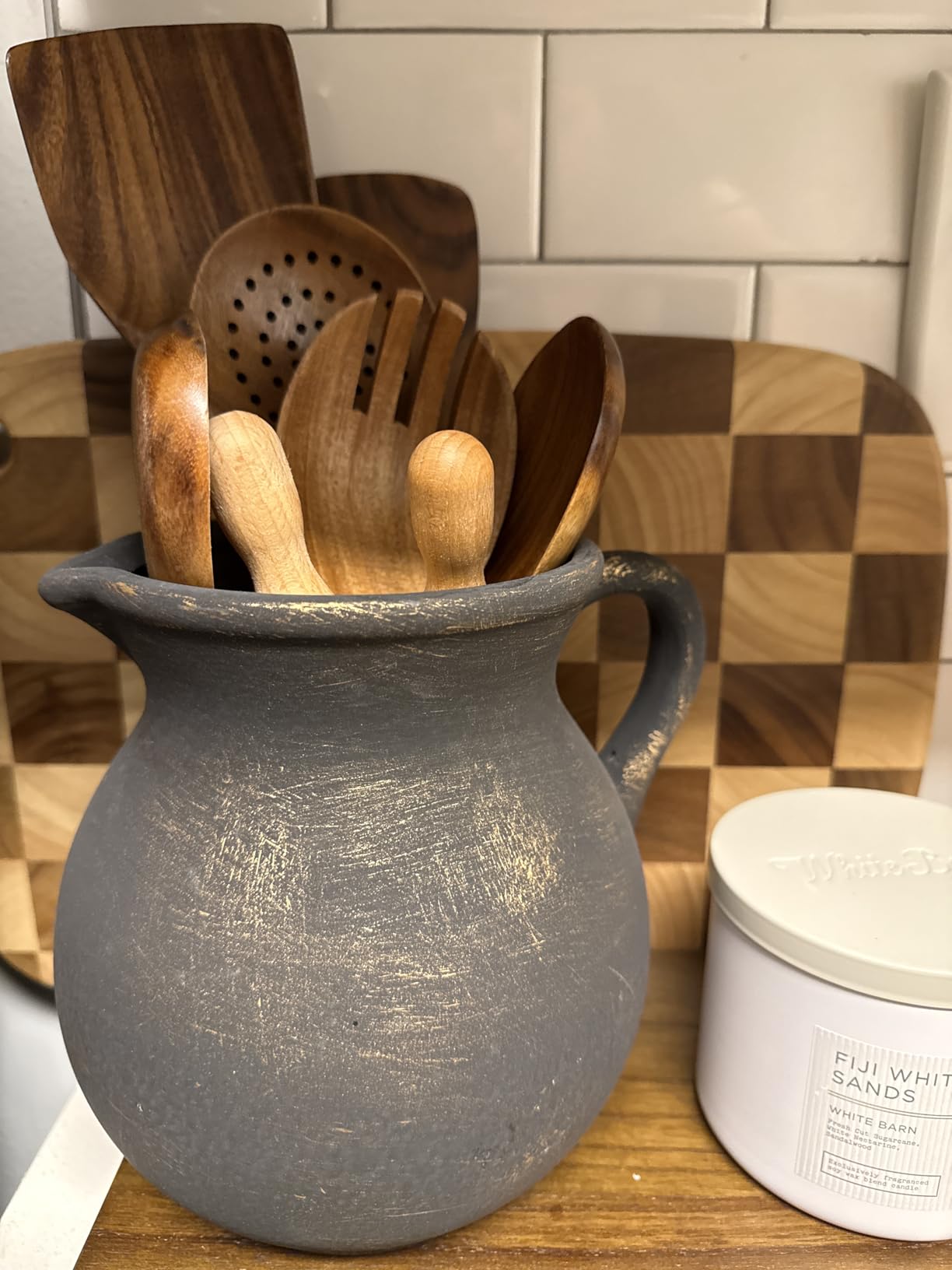 MIYUKI Rustic Kitchen Utensil Holder - 7.6 Inch Ceramic Utensil Crock for Countertop, Vintage Kitchen Counter Decor customer photo 2