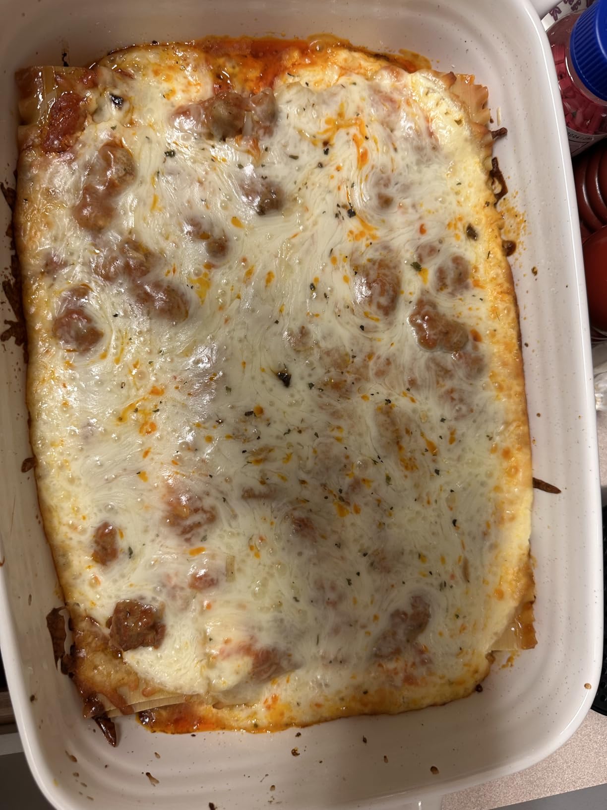 DOWAN 9x13 Deep Lasagna Baking Dish, Ceramic Casserole Dish for Oven, 4 Quarts Embossed Baking Pan with Handles customer photo 1