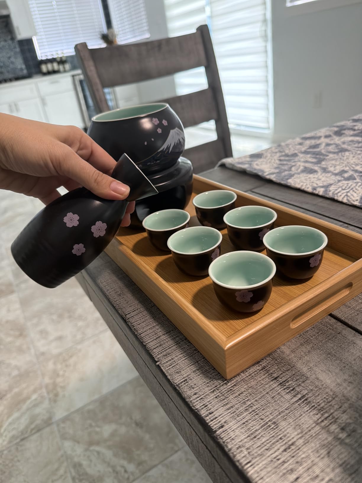 DUJUST 10 pcs Japanese Sake Set with Warmer for 6, Sakura & Fuji Design Porcelain Sake Set, 6 Sake Cups, 1 Bottle, 1 Warmer, 1 Candle Stove, 1 Tray & 1 Box customer photo 1