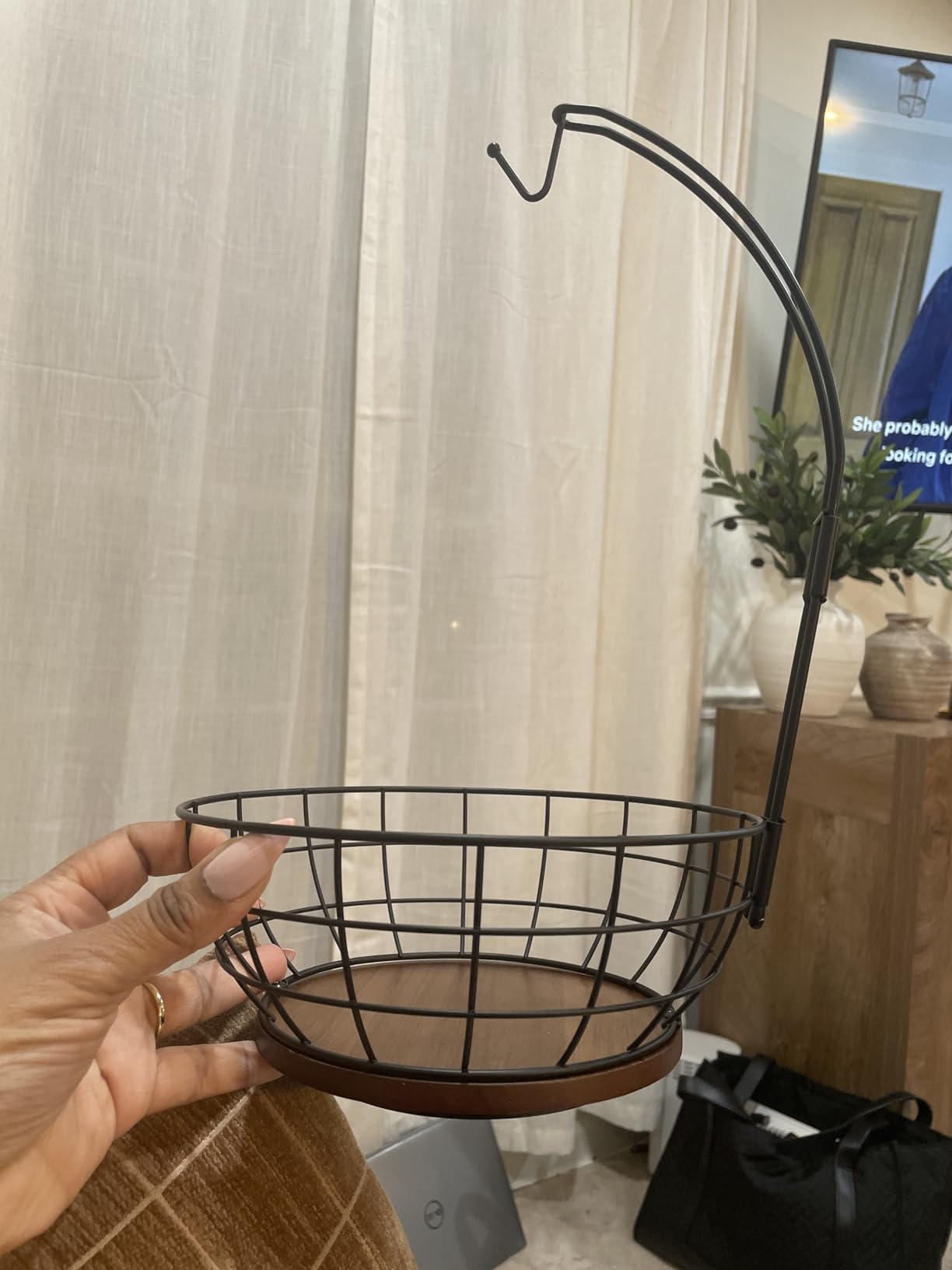 360°Rotating Fruit Basket for Kitchen Counter with Upgraded Banana Hanger, 2026 Pro Metal Countertop Fruit and Vegetable Basket Bowl with Wooden Non-Slip Base, Black customer photo 2