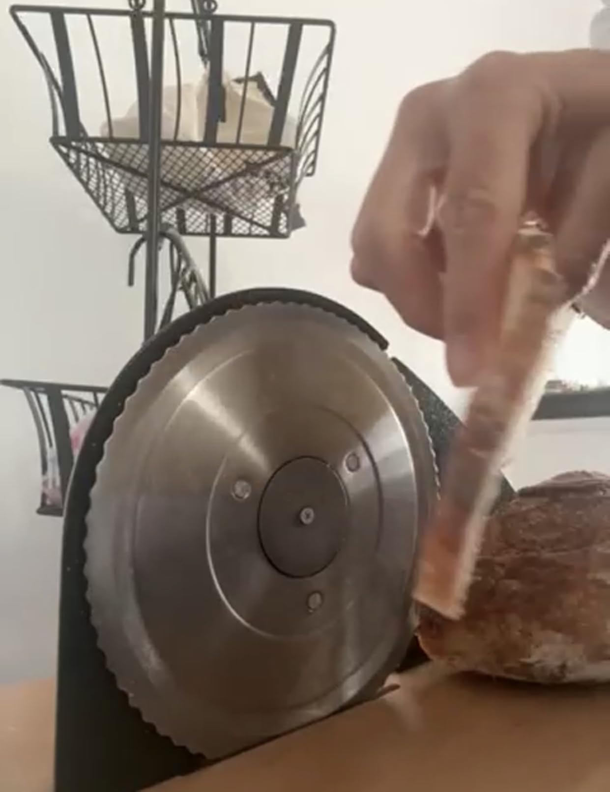 Bread Slicer for Homemade Sourdough Bread,Manual Slicer Making Tools,Adjustable Thickness Bread Knive Cutter with Hand Crank for Sandwich with Scale Line & Suction Base,Sharp Stainless Steel Blade customer photo 2