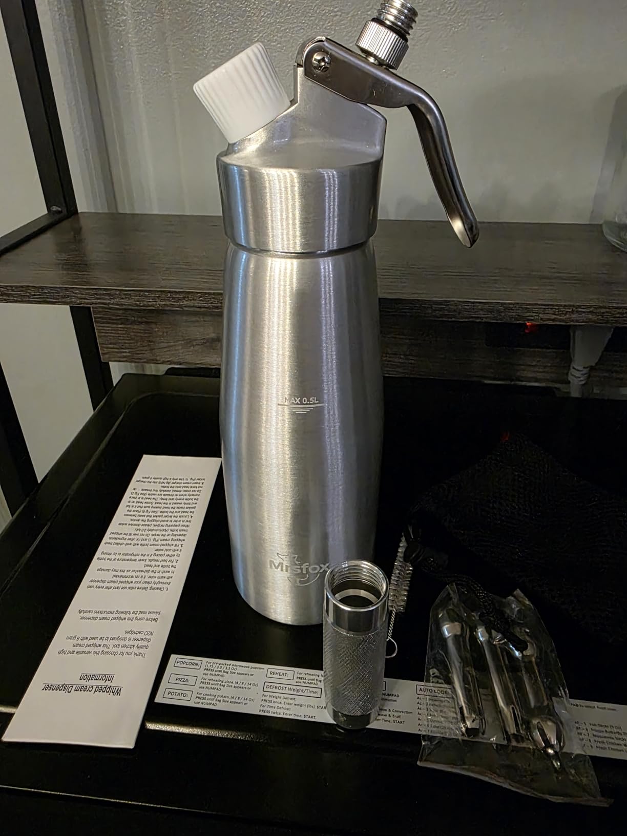 Professional Aluminum Whipped Cream Dispenser - 1 Pint / 500 mL Leak-Proof Canister - Ideal for Desserts, Coffee, Cocktails & Sauces (Blue) customer photo 1