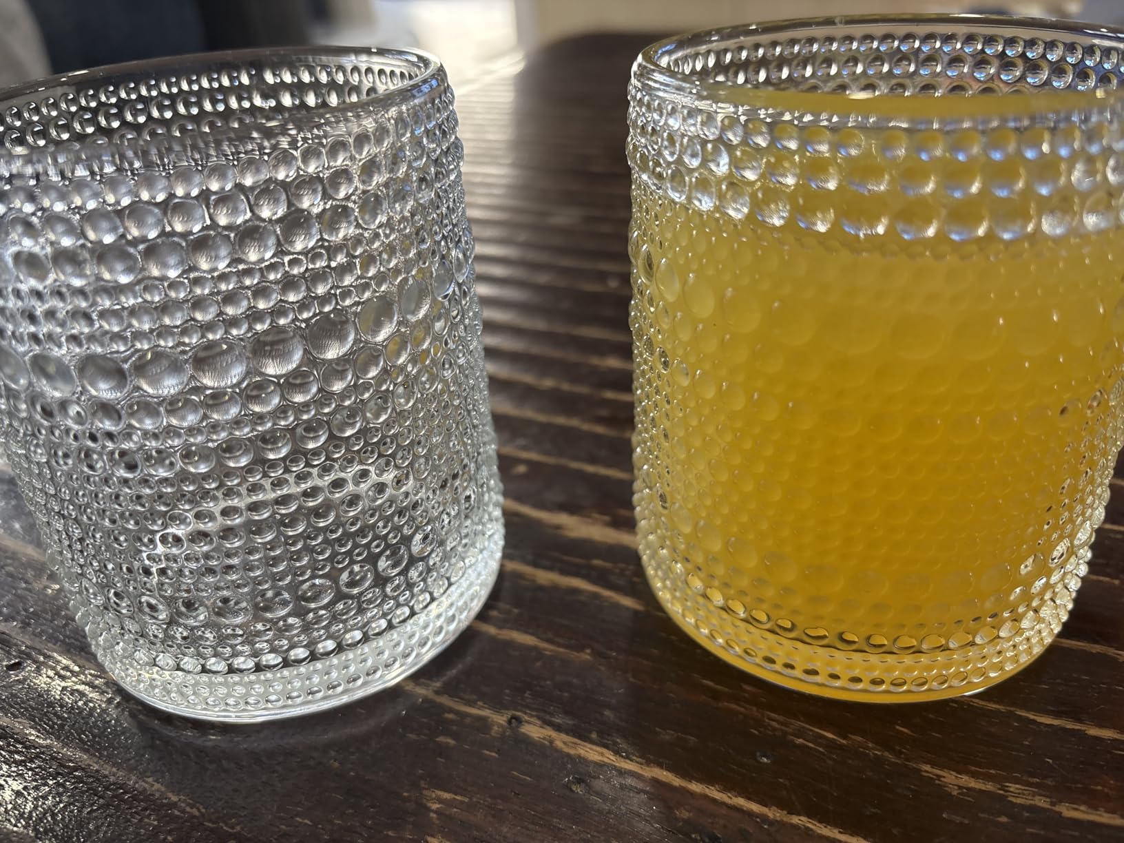 Bandesun Vintage Hobnail Drinking Glasses Set of 12, 13oz Colorful Beaded Bubble Glass Cups for Kitchen, Multiple color Embossed Water Tumbler for Whiskey, Cocktail, Beer, Wine, Water & Juice customer photo 1