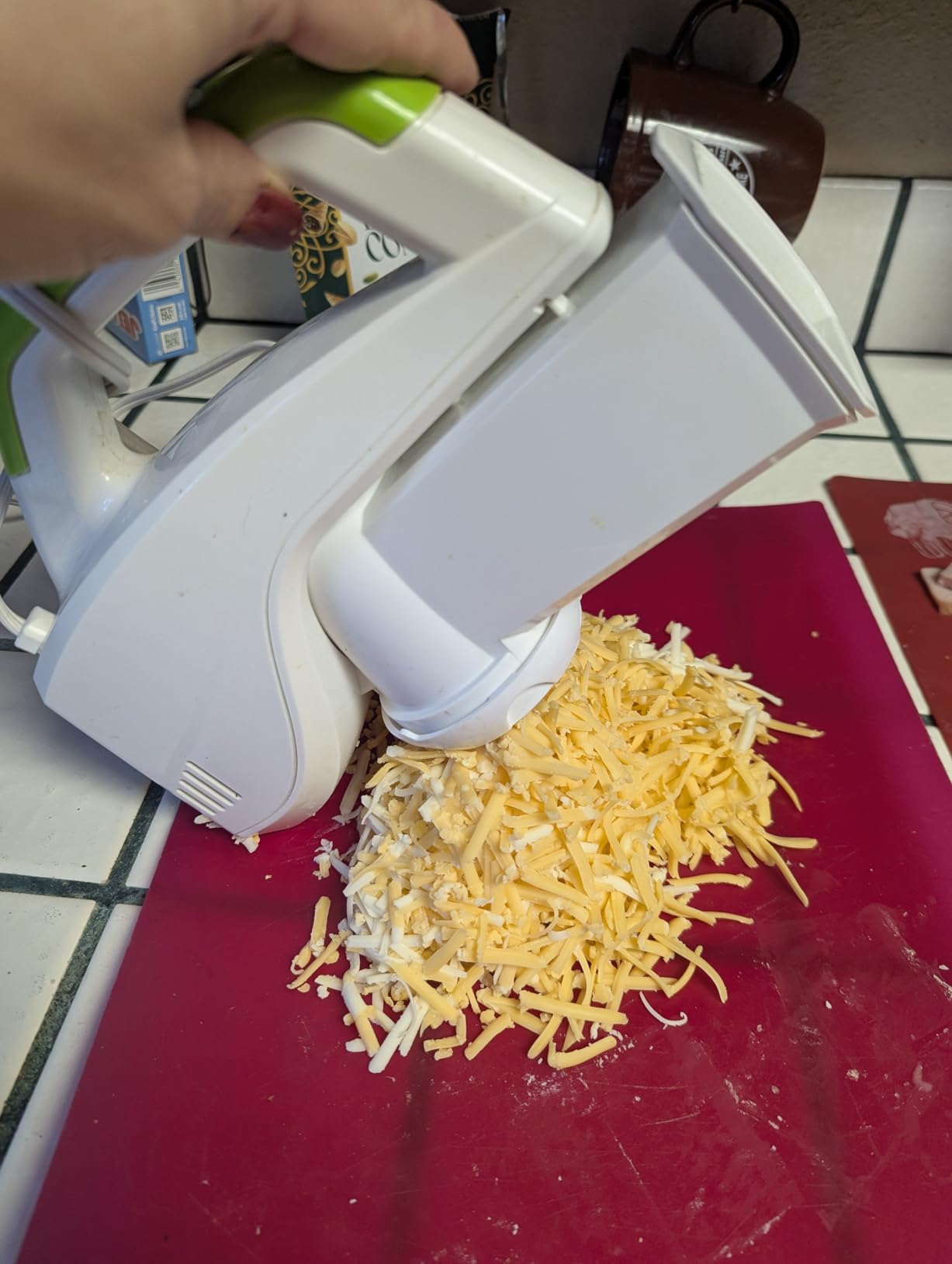 Presto Salad Shooter Electric Slicer/Shredder, White customer photo 2