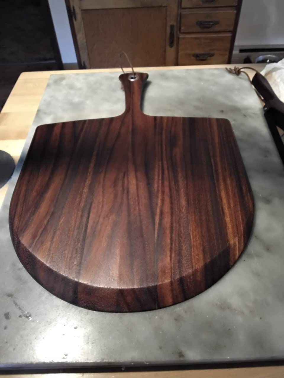 Ironwood Gourmet Napoli Pizza Peel, Acacia Wood 14 x 20 x 0.5 Inches customer photo 1