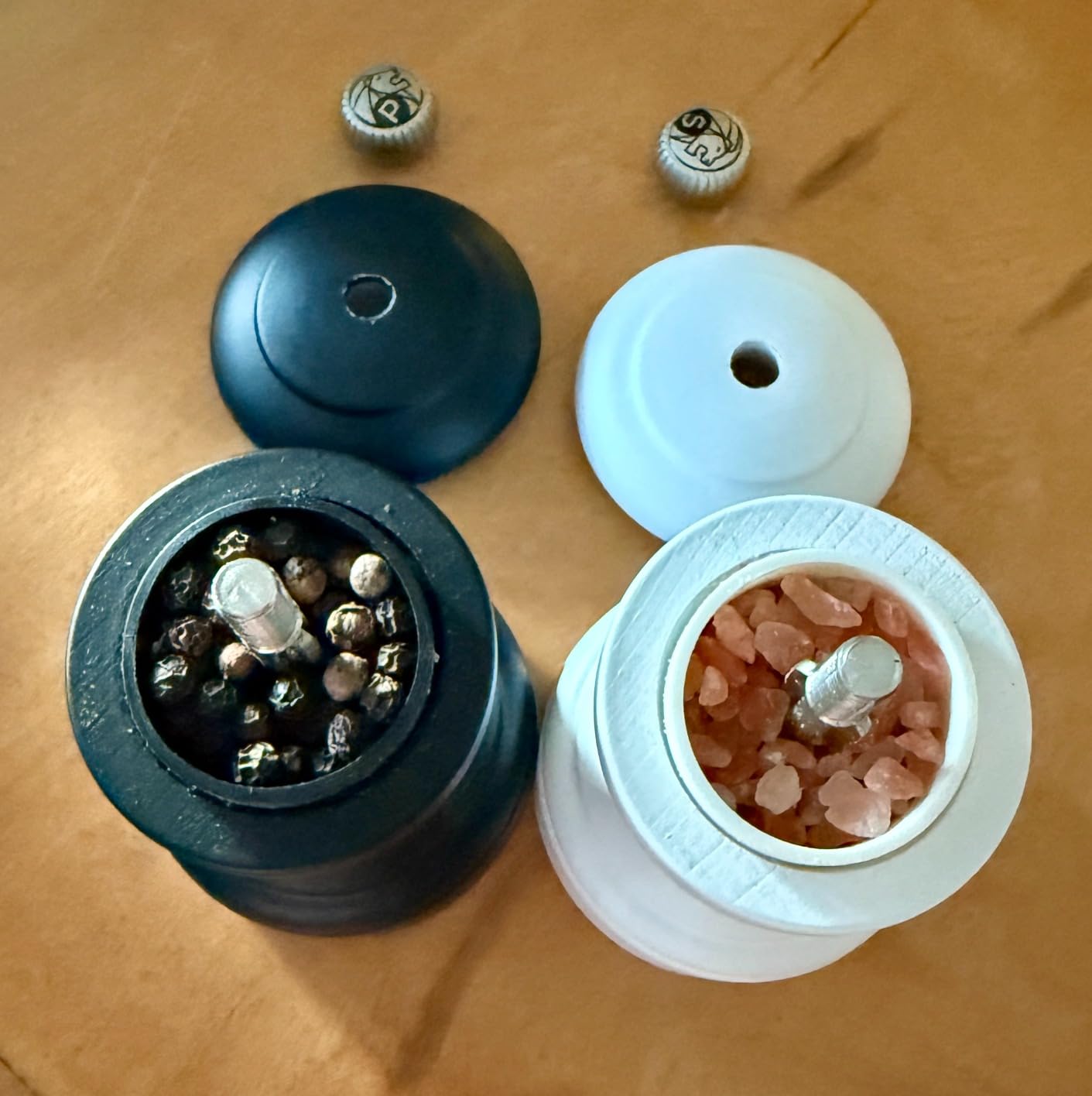 Peugeot Bistro Duo Manual Salt and Pepper Mill Set - Classic Adjustable Grinder, Beechwood, 4 inch, Black and White customer photo 2