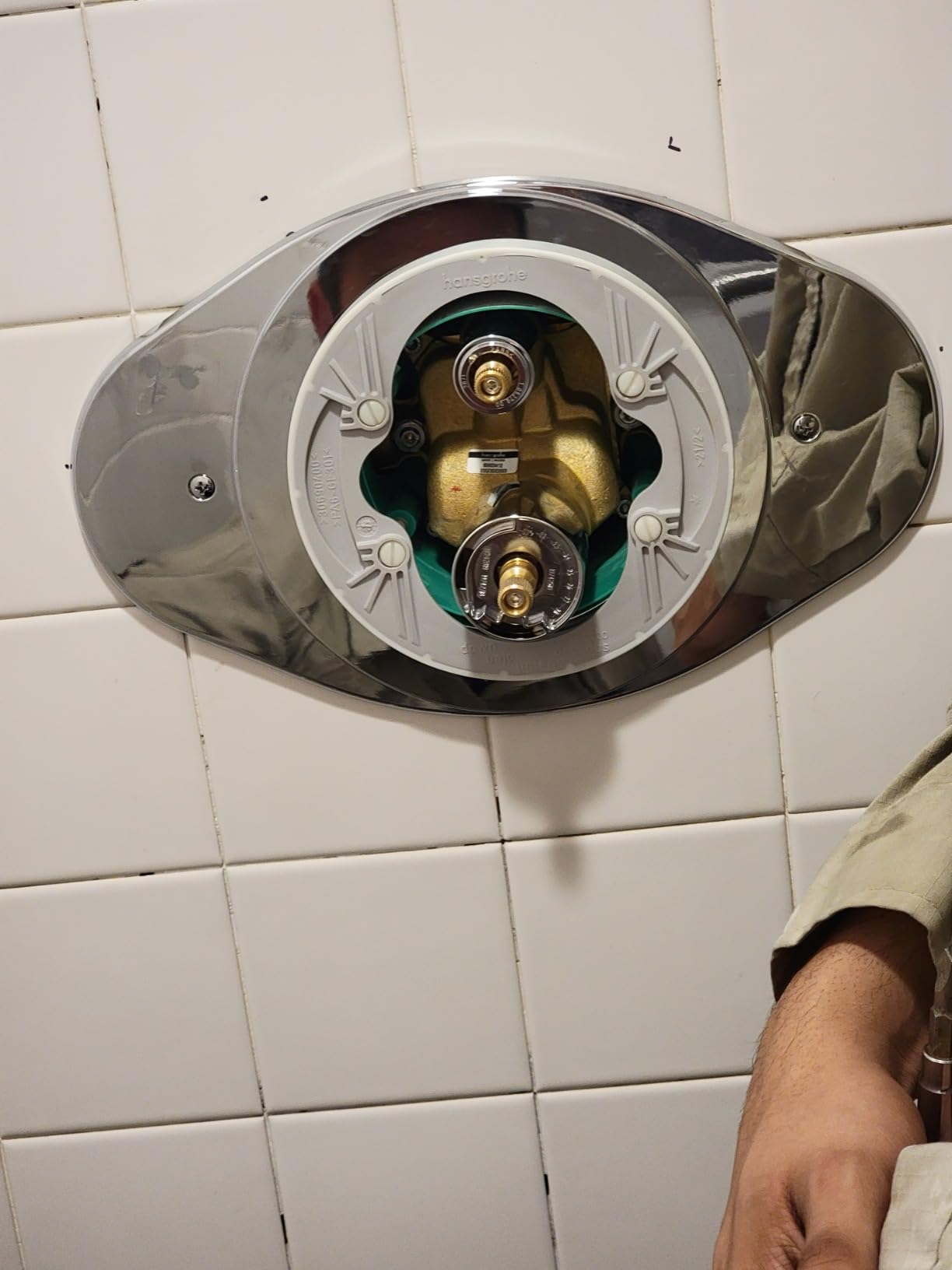 hansgrohe Ecostat Modern Thermostatic Shower Valve Trim with Temperature Control in Chrome, 04230000 customer photo 1