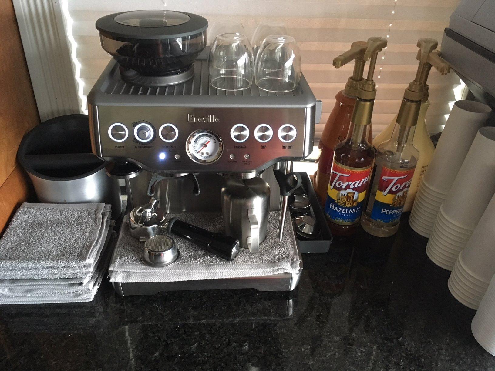 Breville Barista Express Espresso Machine BES870BSXL, Black Sesame customer photo 1