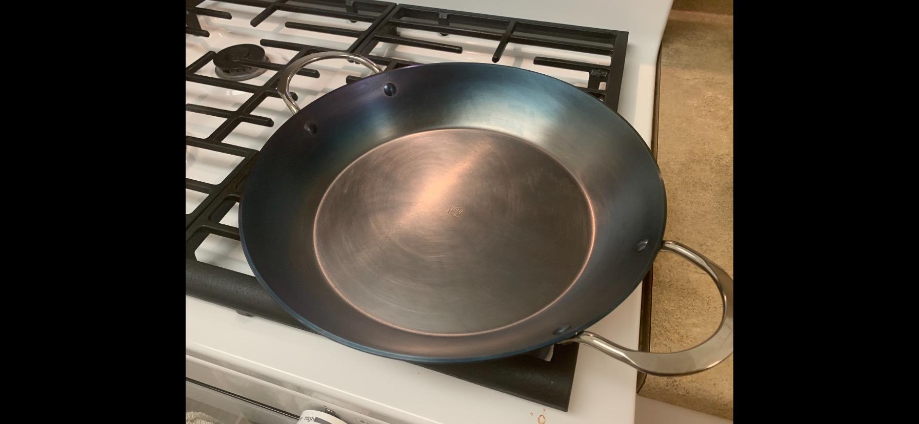 de Buyer MINERAL B Carbon Steel Paella Pan - 12.5-Inch Diameter, Naturally Non-Stick Finish, Made in France customer photo 1