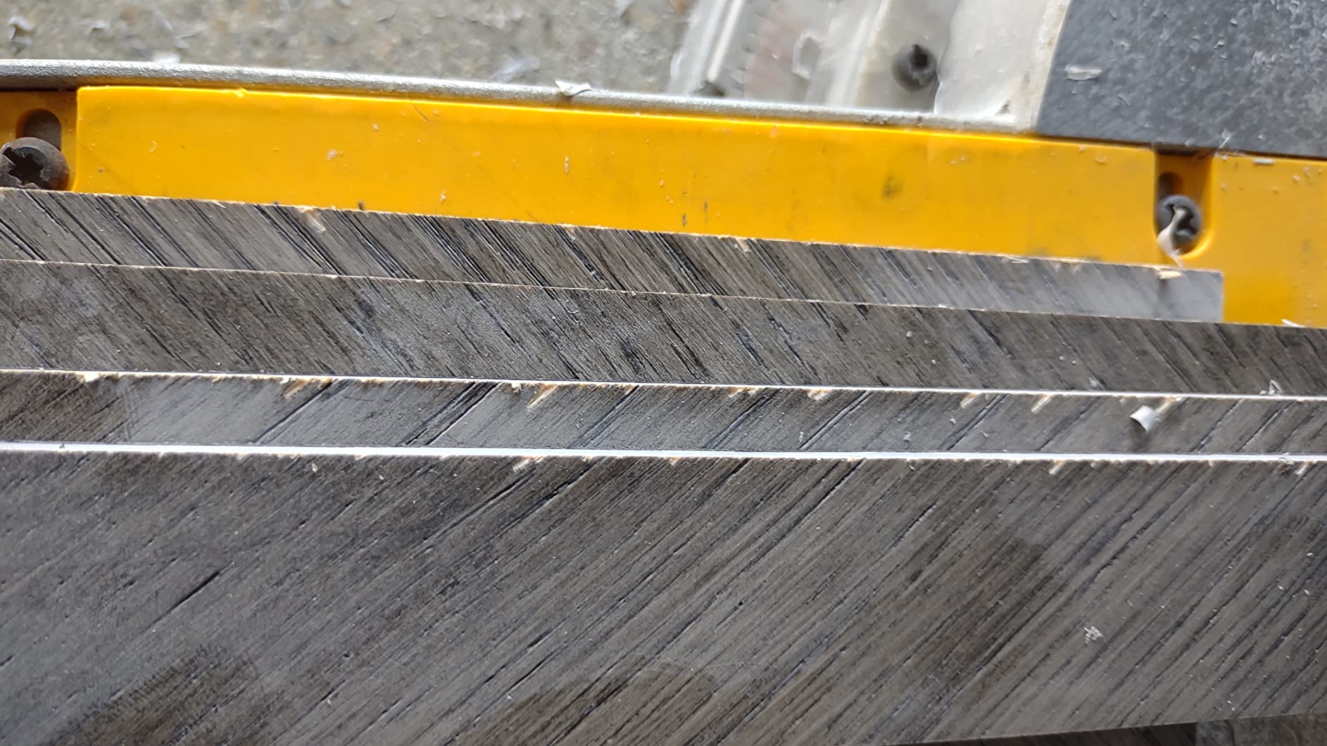 Diablo PergoBlade Saw Blade for Laminate and Wood Flooring - 10 Inch Diameter, 12-Teeth, 5/8 Inch Arbor customer photo 1
