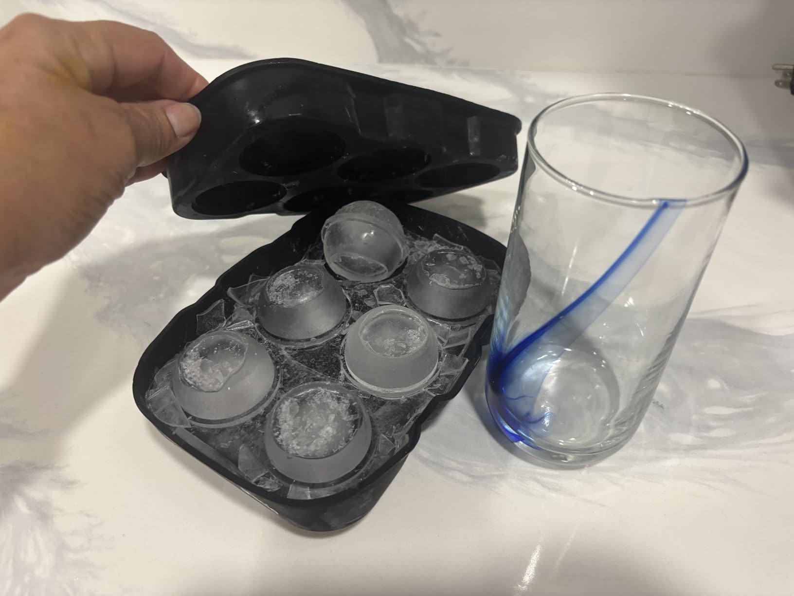 Silicone Ice Cube Trays - Large Silicone Molds for 2-Inch Ice Cubes and Spheres Whiskey Ice Cube Trays with Lids for Cocktails & Bourbon - Set of 2 customer photo 2