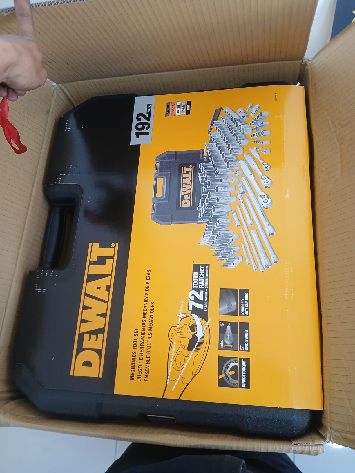 DEWALT 192 Pcs. Mechanics Tool Set, SAE and Metric Socket Wrench Set, Hard Shell Tool Box (DWMT75049) customer photo 1