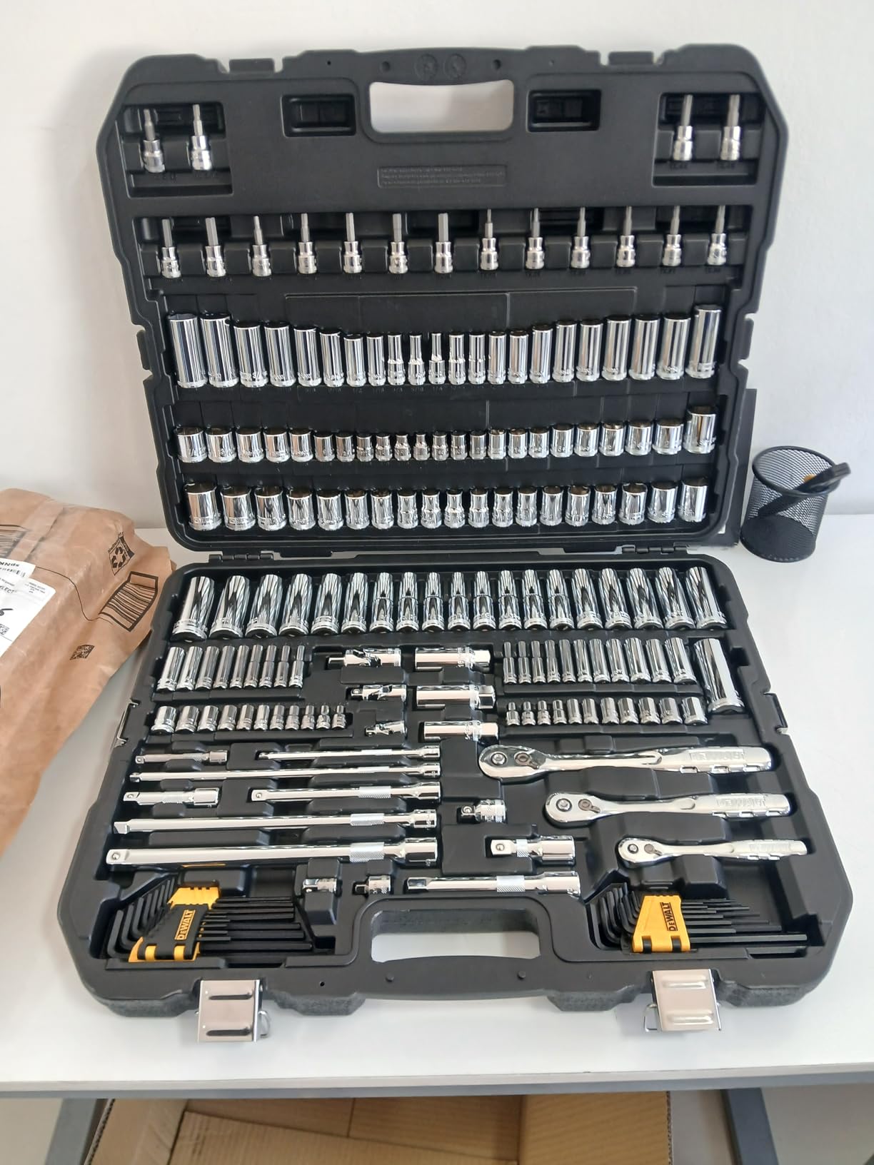 DEWALT 192 Pcs. Mechanics Tool Set, SAE and Metric Socket Wrench Set, Hard Shell Tool Box (DWMT75049) customer photo 2