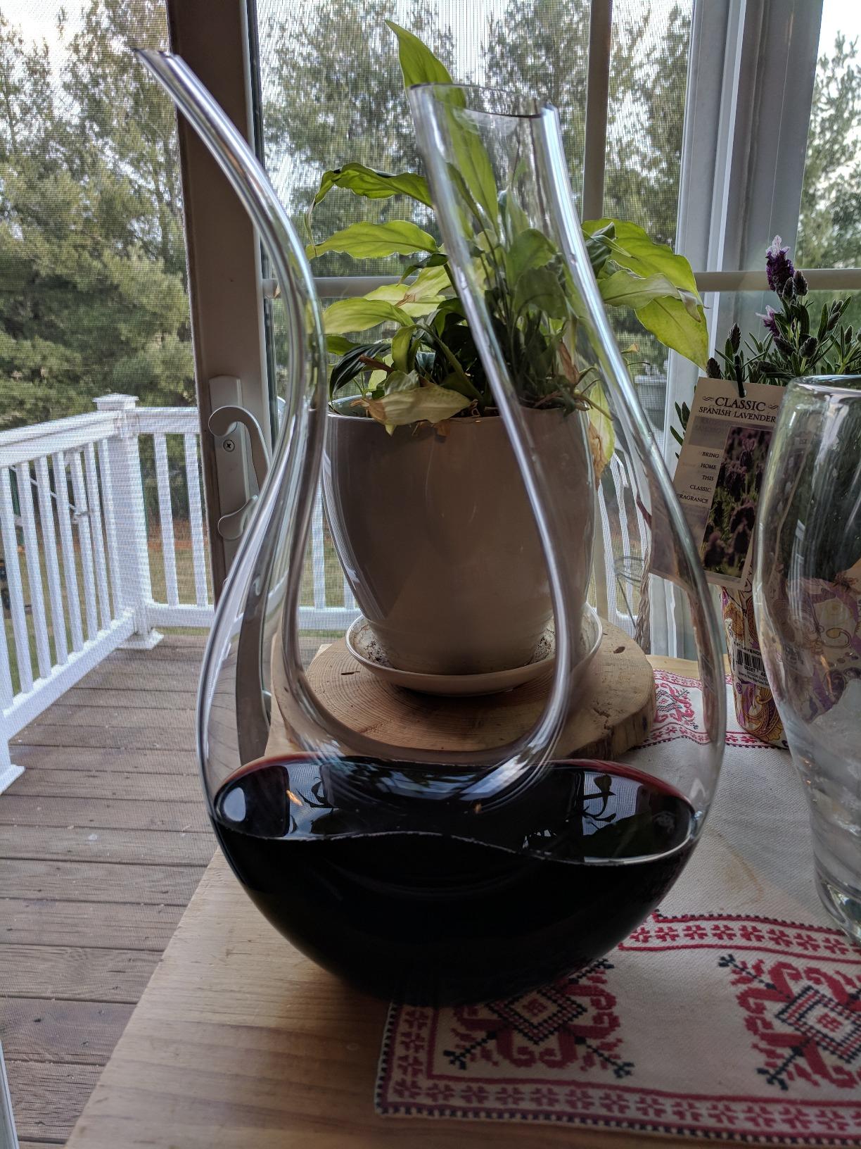 Wine Decanter, Red Wine Carafe, Wine Aerator, 100% Hand Blown Lead-free Crystal Glass (1500ML) customer photo 1