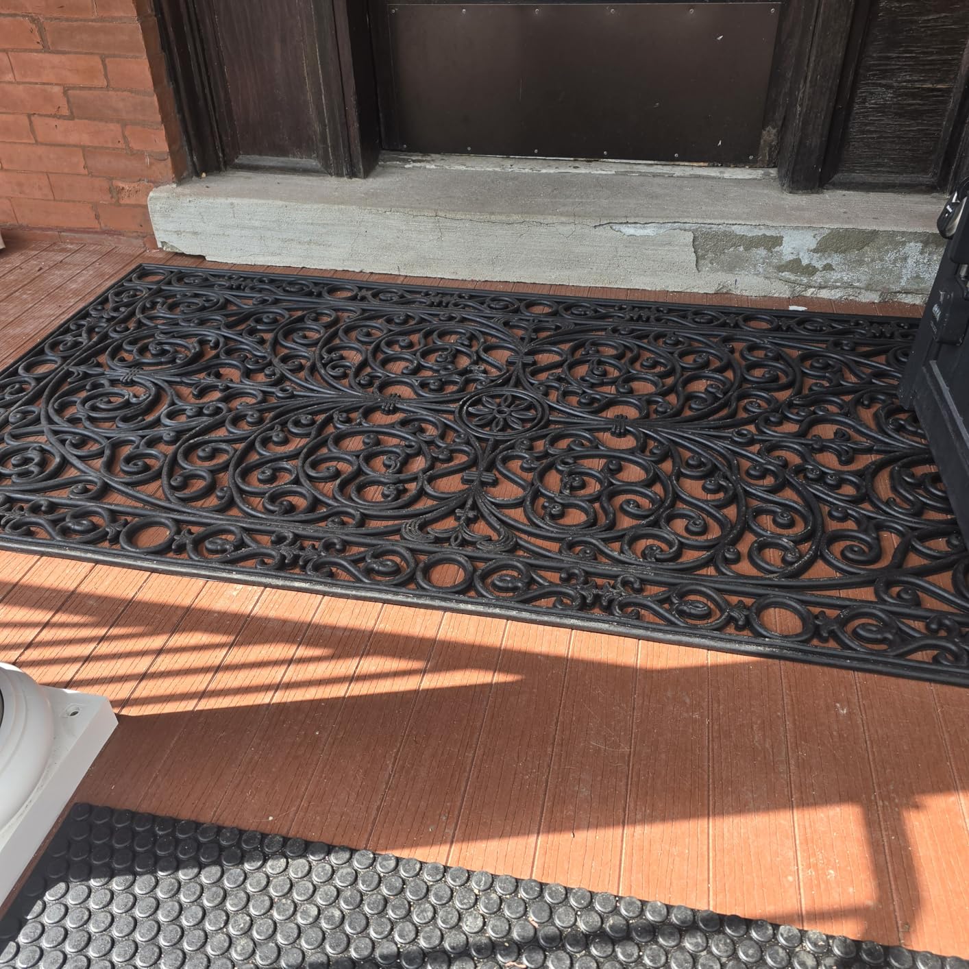 Calloway Mills 900222436 Gatsby Rubber Doormat 2' x 3' customer photo 1
