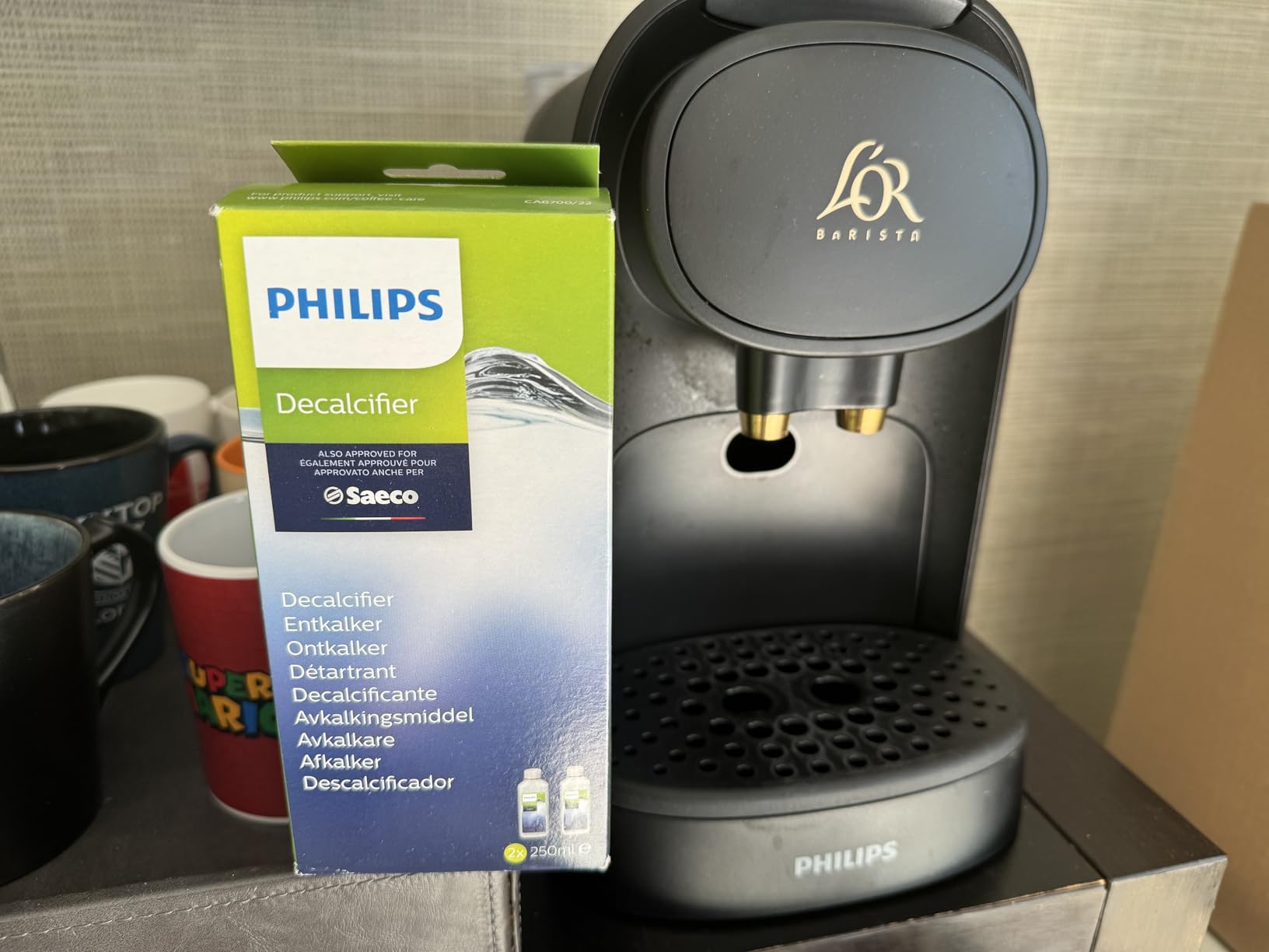 Philips CA6700/22 Universal Liquid Descaler for Philips, Saeco and Other Fully Automatic Coffee Machines Value Pack 2 x 250 ml customer photo 1