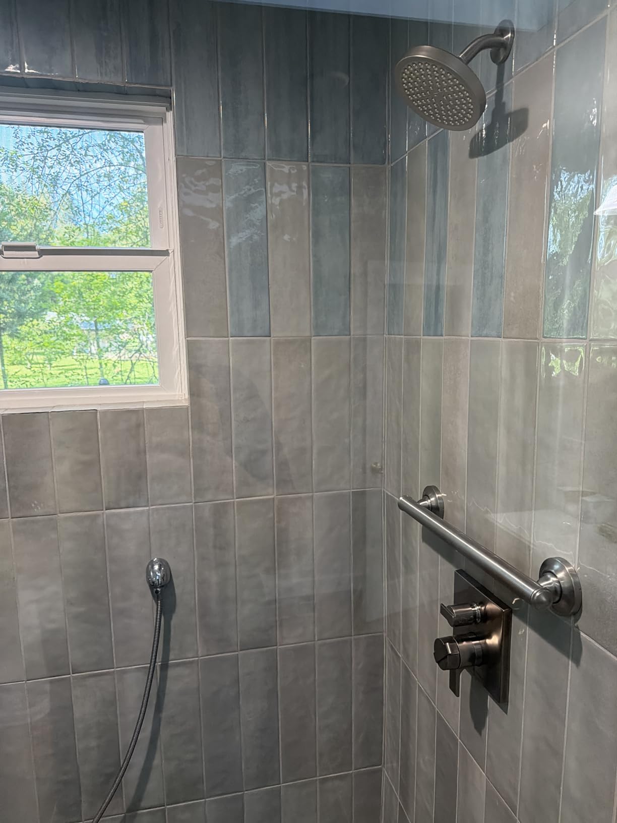 SparkPod Shower Head - High Pressure Rain - Premium Quality Luxury Design - Easy Clean Adjustable Replacement (Luxury Polished Chrome, 6 Inch Round) customer photo 2