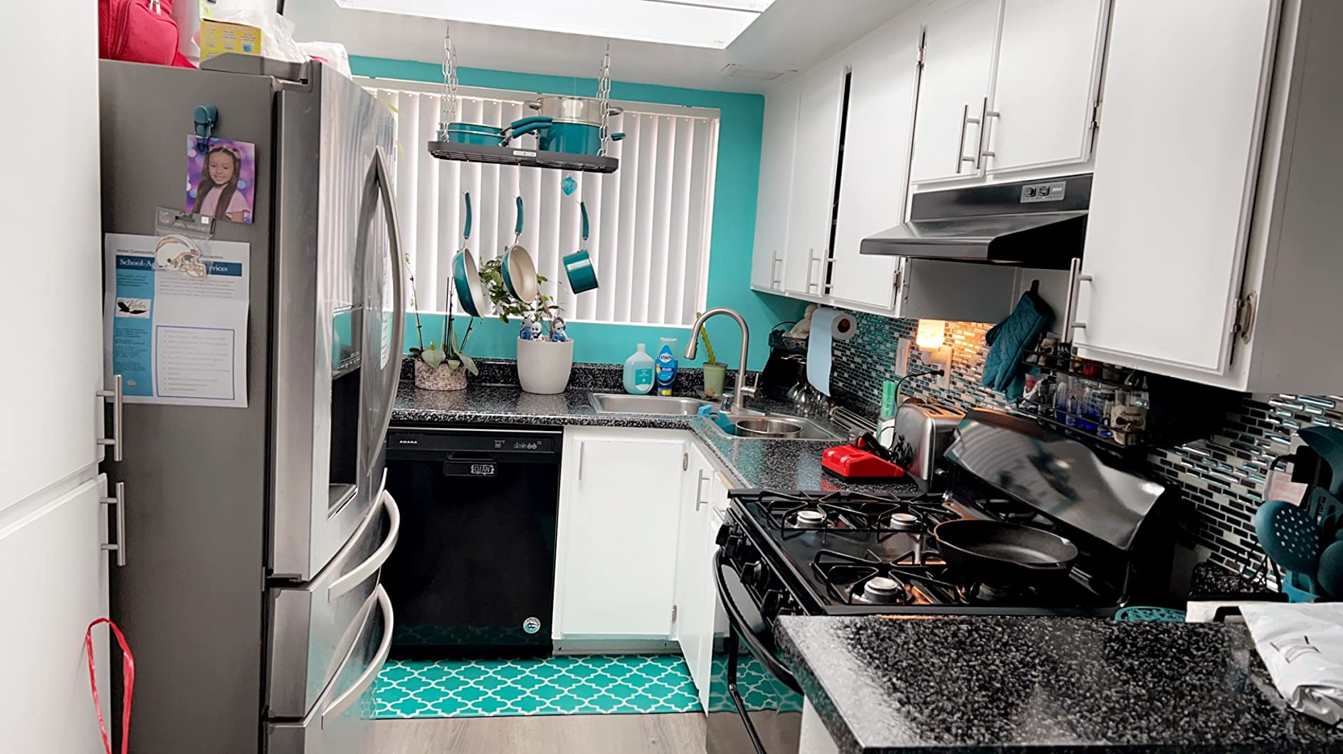 Hanging Pots and Pans Organizer Rack for Ceiling Wall Mount Grid Kitchen Pot Storage Shelves for Utensils, Cookware with 8 S Hooks (24.4 x 11.8 x 1.2 inches) - JACKCUBE DESIGN MK397B customer photo 2