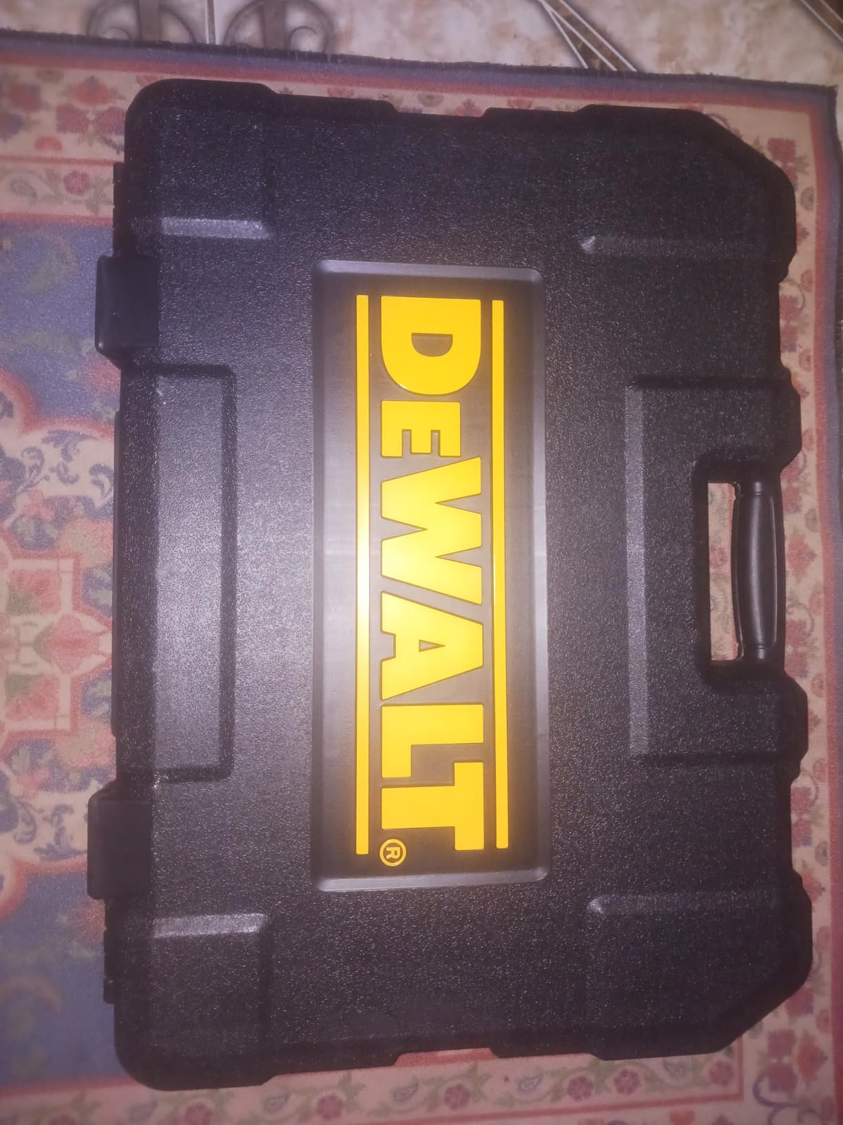 DEWALT Mechanic Tool Set, 247-Piece, 1/4 in., 3/8 in. and 1/2 in. Drive, SAE (DWMT81535) customer photo 1