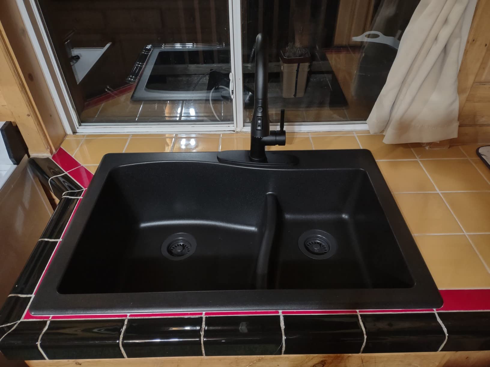 KRAUS Quarza 33-inch Drop-In/Undermount 60/40 Double Bowl Granite Kitchen Sink in Black, KGD-442BLACK customer photo 2