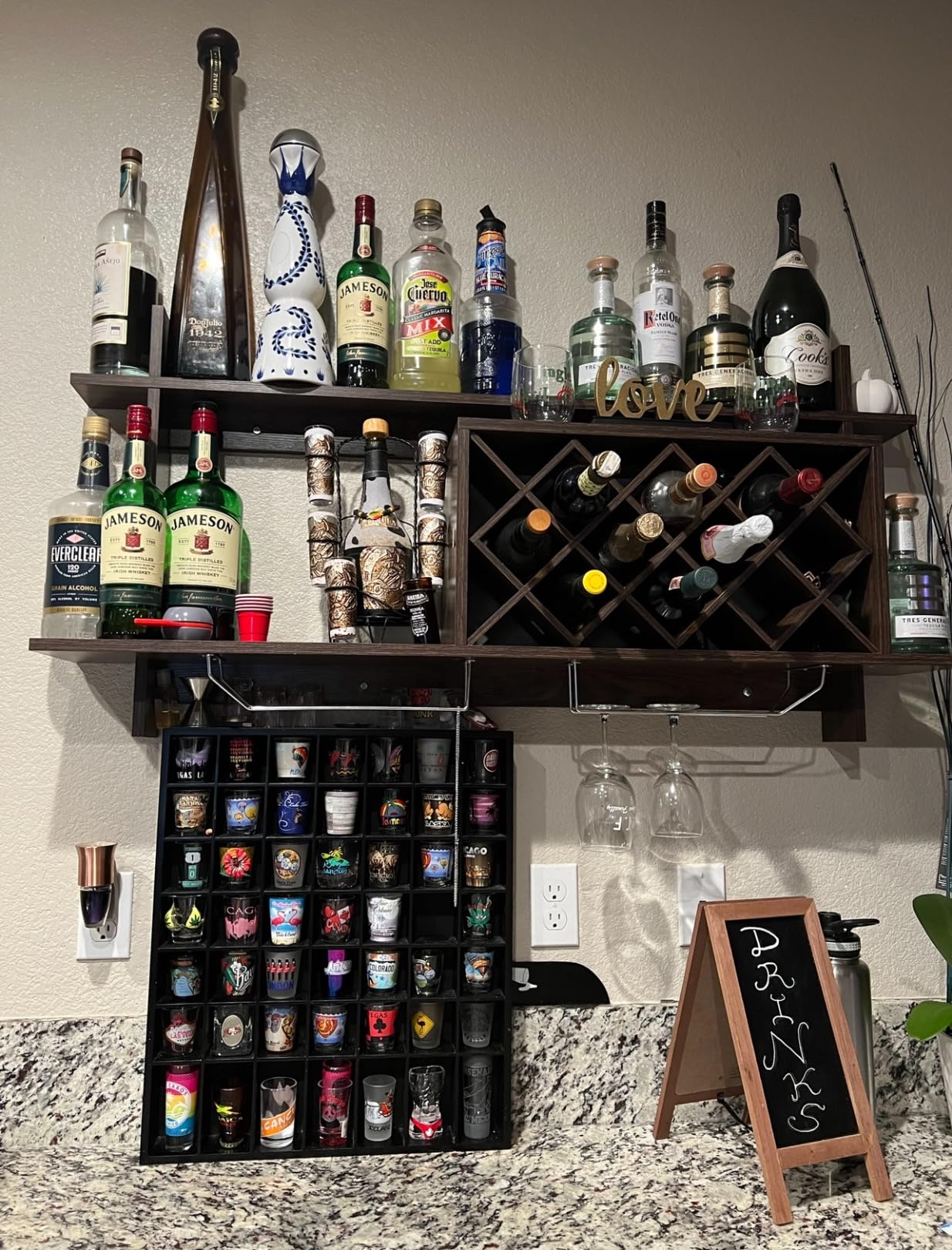 Giantex Wine Rack Wall Mounted, 6-Bottle Wood Hanging Wall Wine Rack Shelf w/Glass Holder, Modern Diamond-Shaped Wine Glass Rack, Floating Wine Shelves for Home Bar, Kitchen, Dining Room, Black customer photo 1