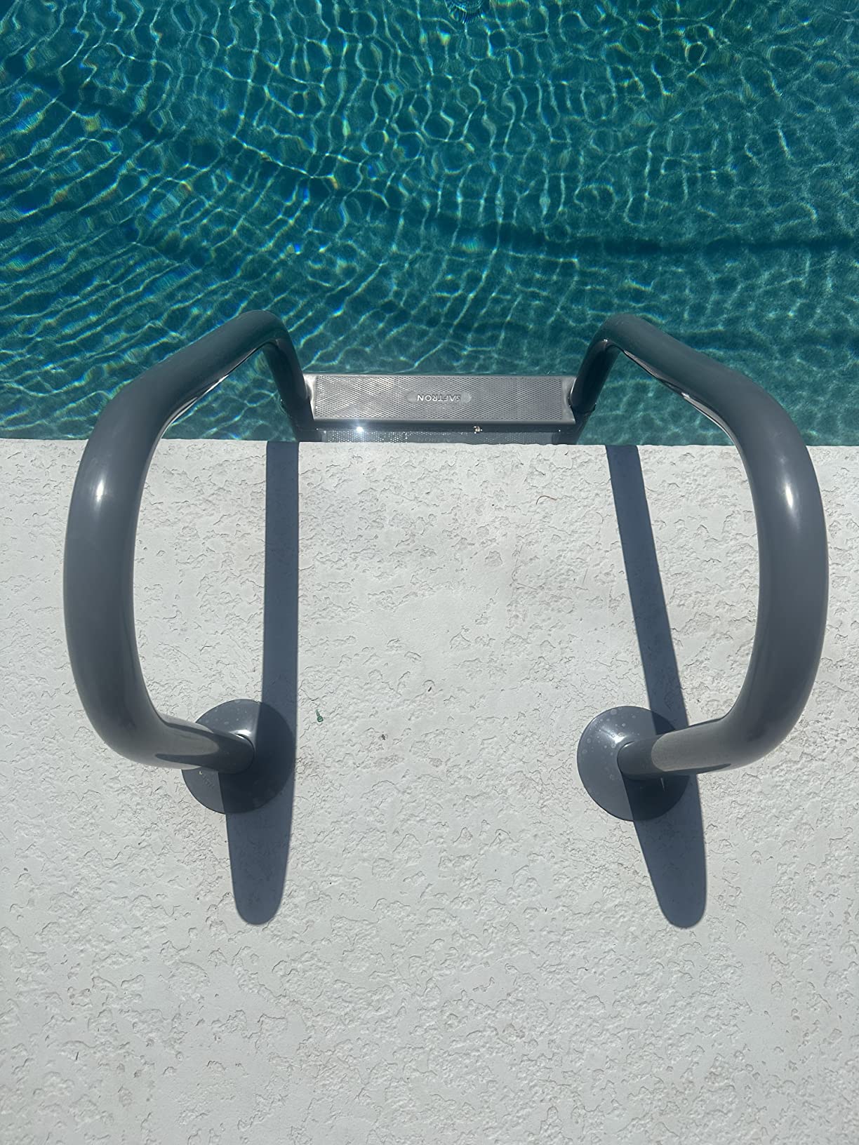 SAFTRON 3 Rung Step Ladder Metal Swimming Pool Handrail with Polymer Coat Finish for Fresh and Saltwater Inground Pool, Graphite Gray customer photo 1