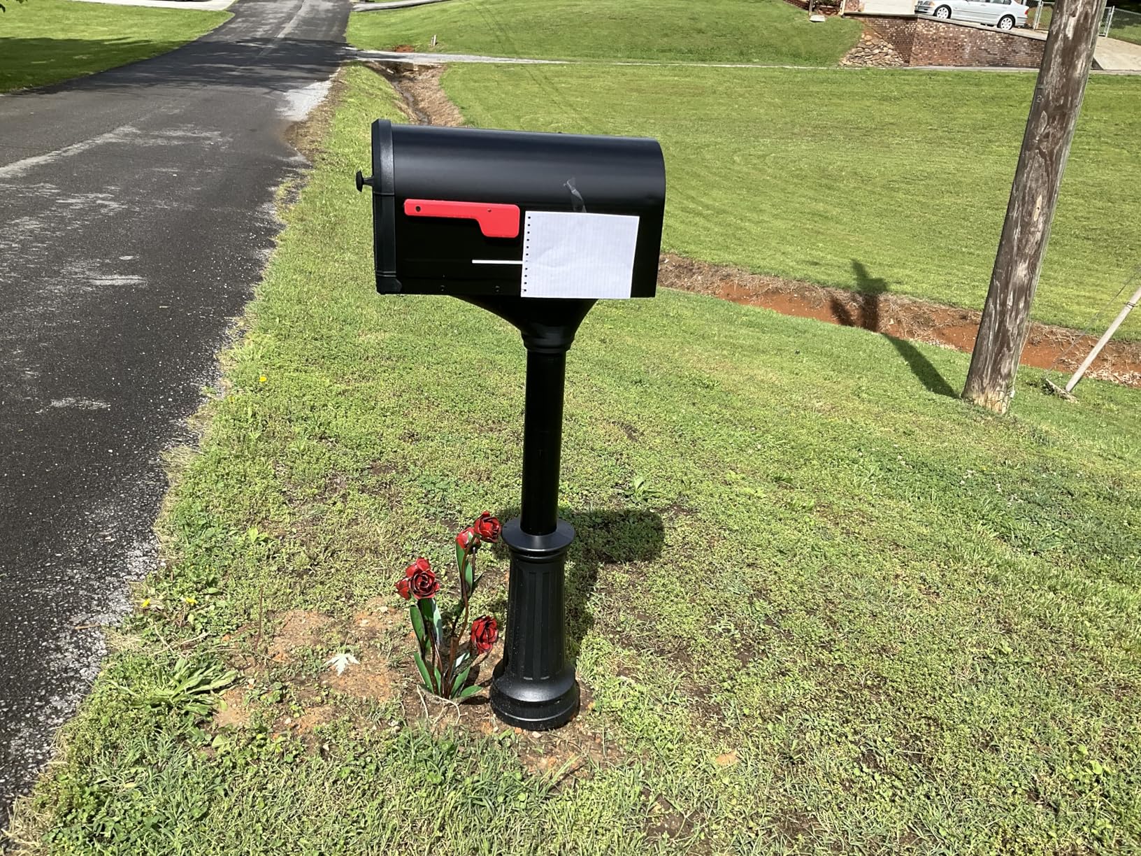Architectural Mailboxes Roxbury Weather-Resistant Steel Metal Mailbox for outside with Post, Rubbed Bronze, Medium Curbside Mailbox with Magnetic Latch, USPS Approved customer photo 2