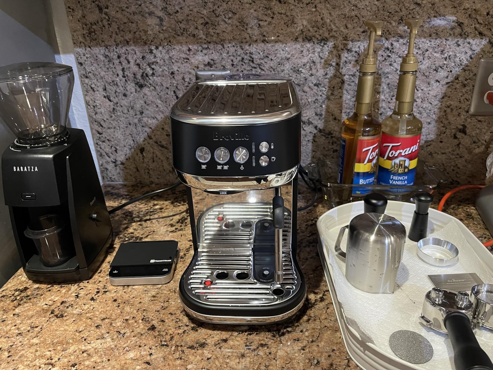 Bambino Plus Espresso Machine BES500BSS, Brushed Stainless Steel customer photo 2