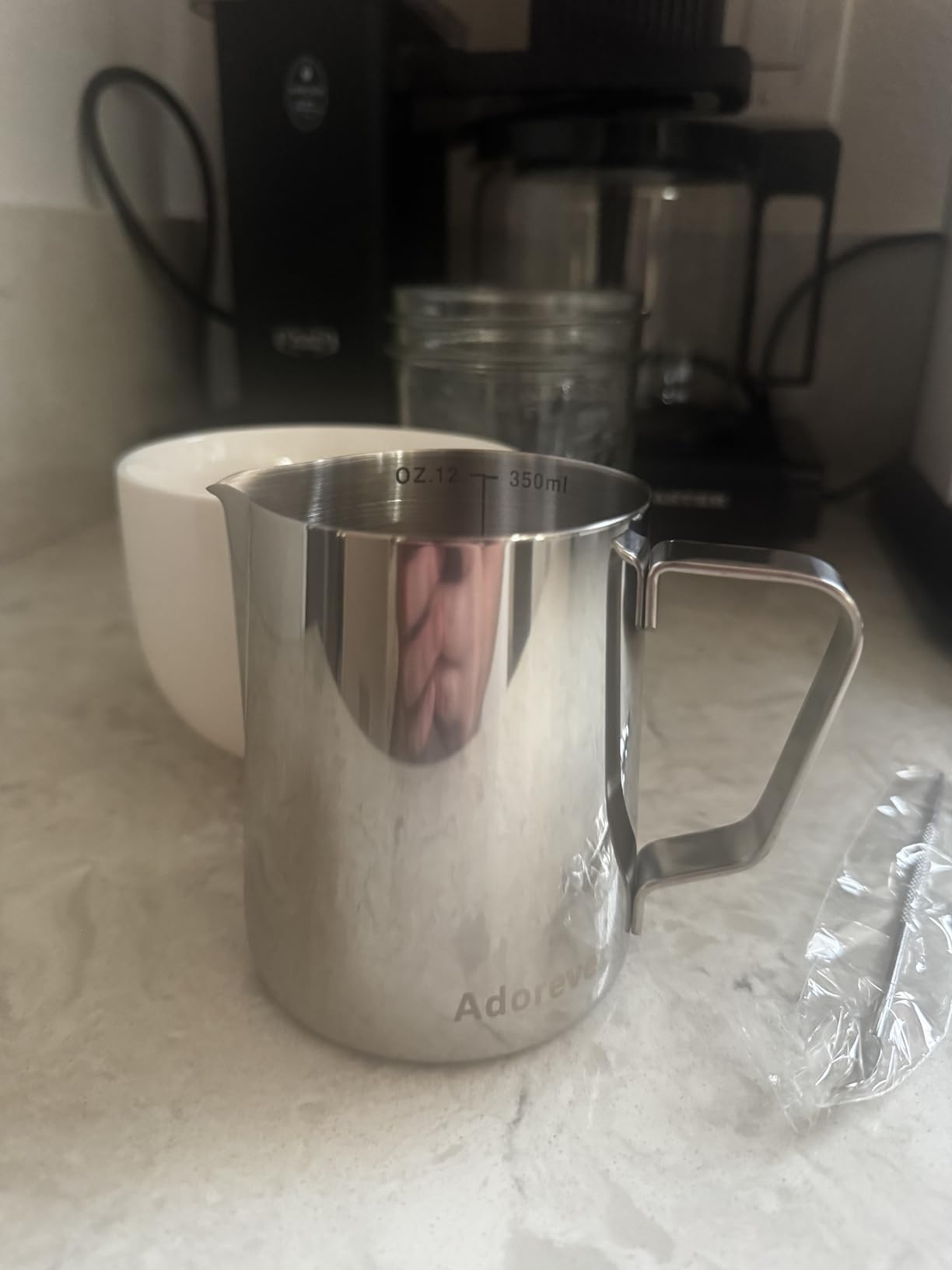 Milk Frothing Pitcher 350ml/600ml/900ml/1500ml (12oz/20oz/32oz/50oz) Steaming Pitchers Stainless Steel Milk/Coffee/Cappuccino/Latte Art Barista Steam Pitchers Milk Jug Cup with Art Pen,12oz customer photo 2
