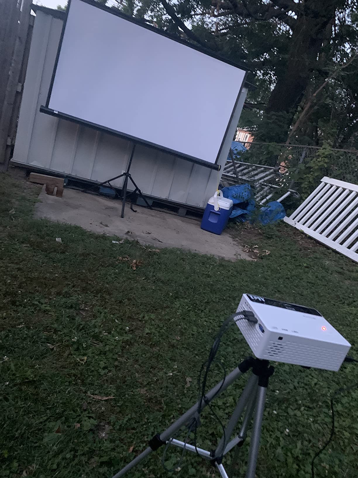 PropVue Projector Screen with Stand 84